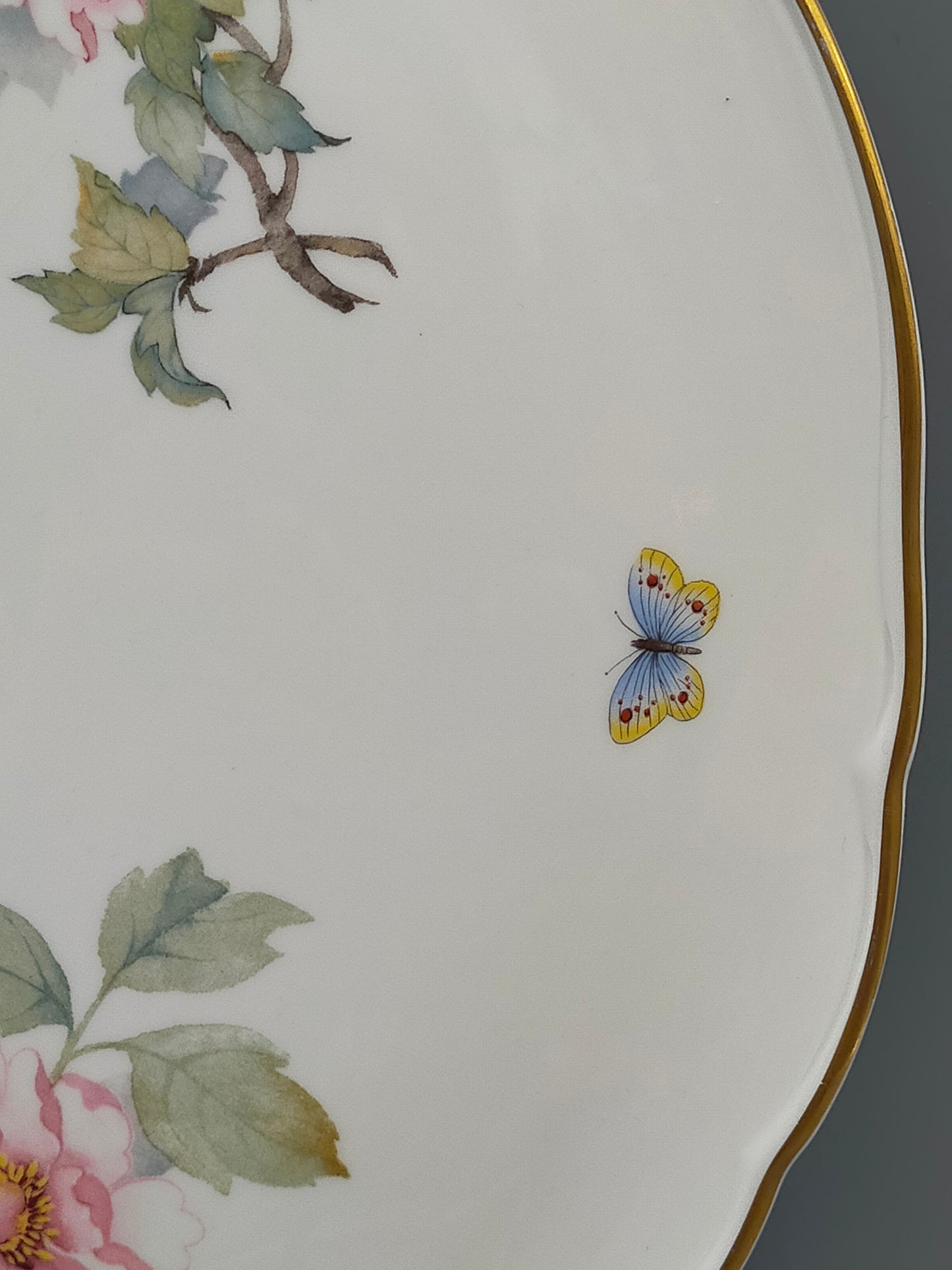 Limoges Porzellan Prunkteller Edles Päonien & Schmetterling Design