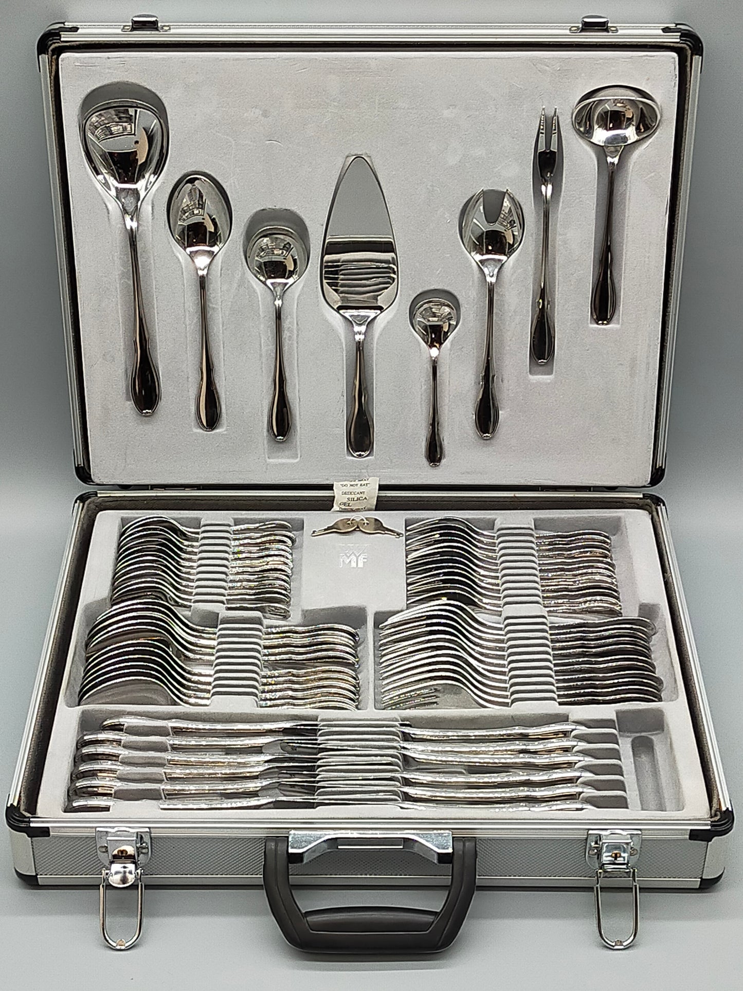 Hochwertiges WMF Besteck Komplet Set im Koffer Elegantes Design