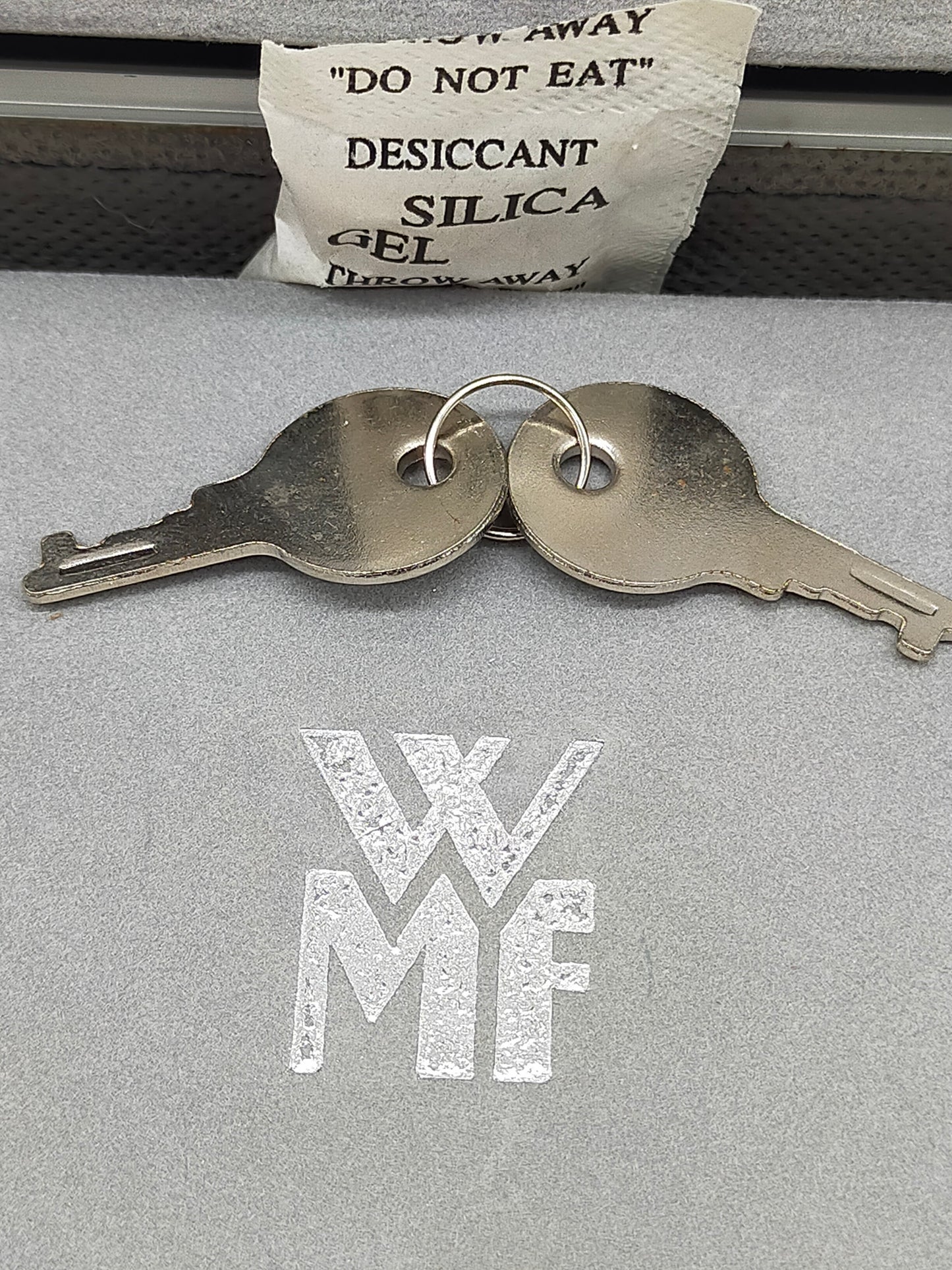Hochwertiges WMF Besteck Komplet Set im Koffer Elegantes Design