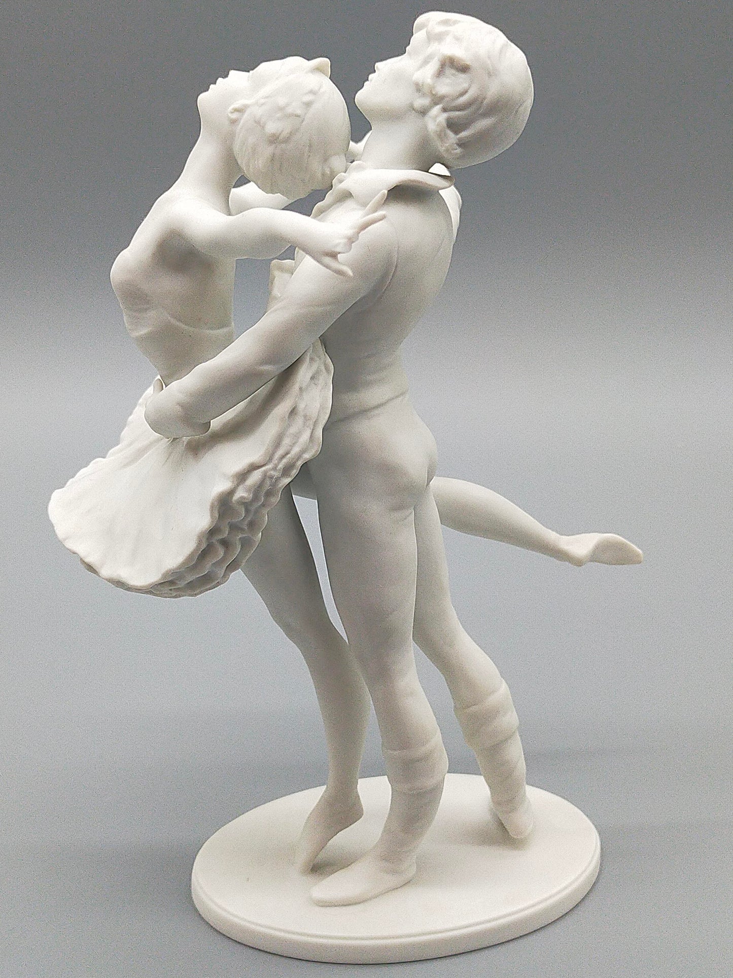 Kaiser Porzellan Figur Schwanensee Swan Lake – W. Gawantka