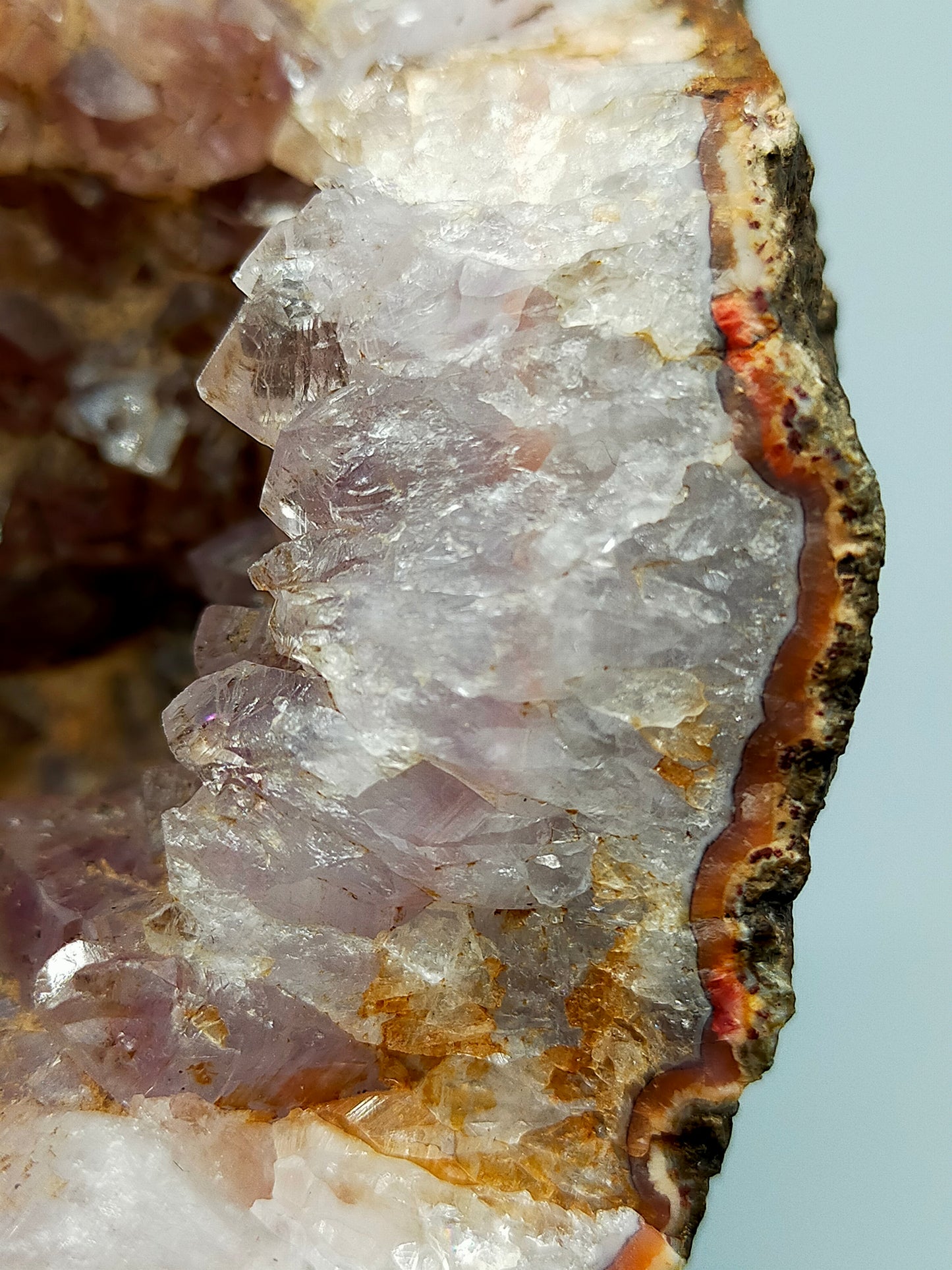 Faszinierende Amethyst Druse Rosa Kristalle im natürlichen