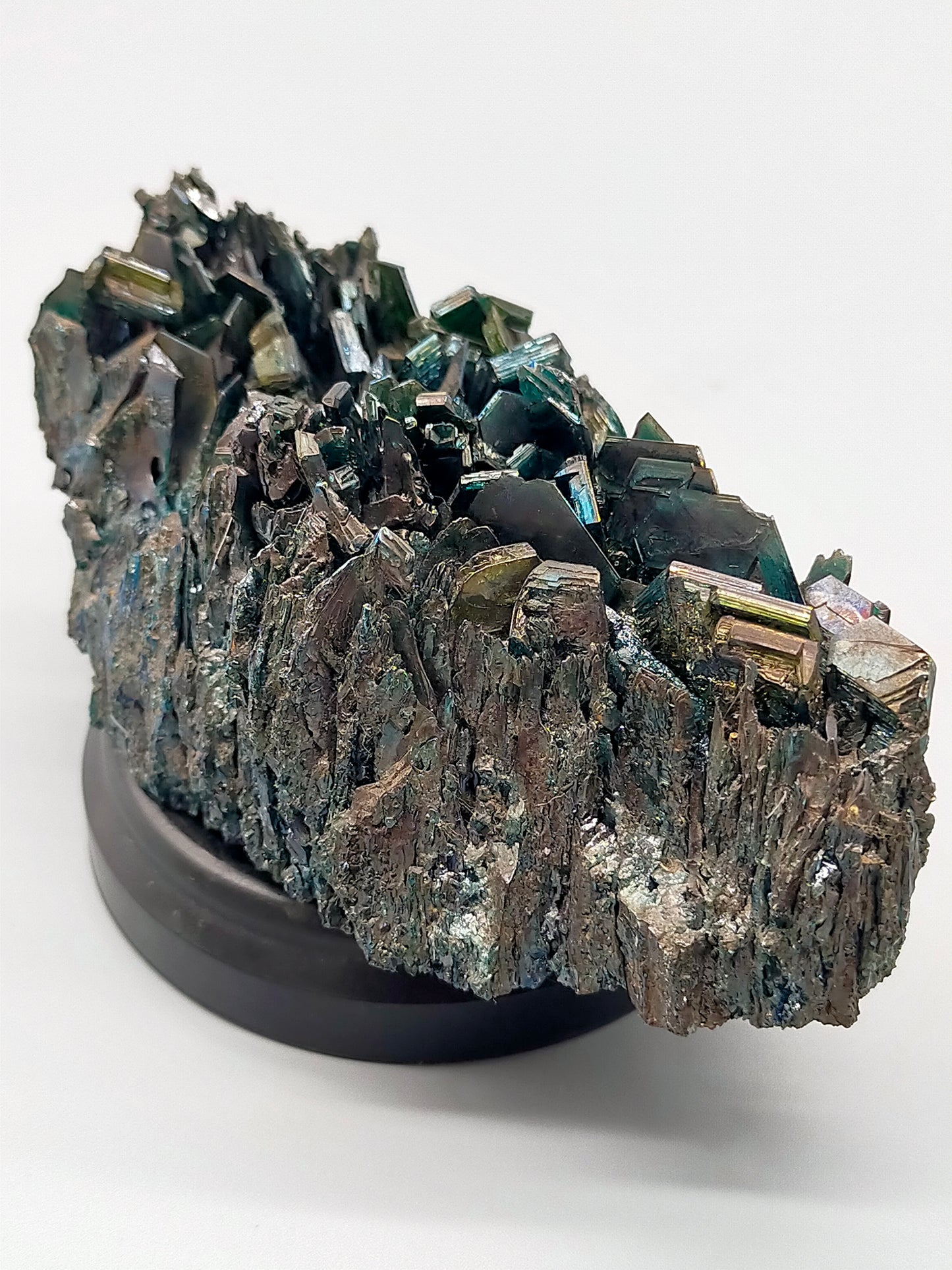 Schillernde Karborund Kristall Stufe Farbenprächtiges Mineral