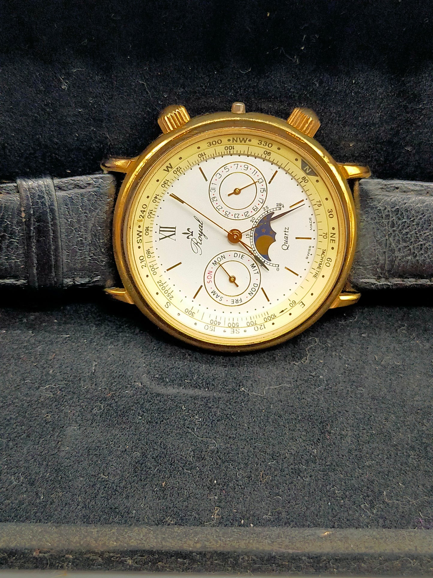 Elegante Royal Herren Uhr mit Mondphase Klassisches Design