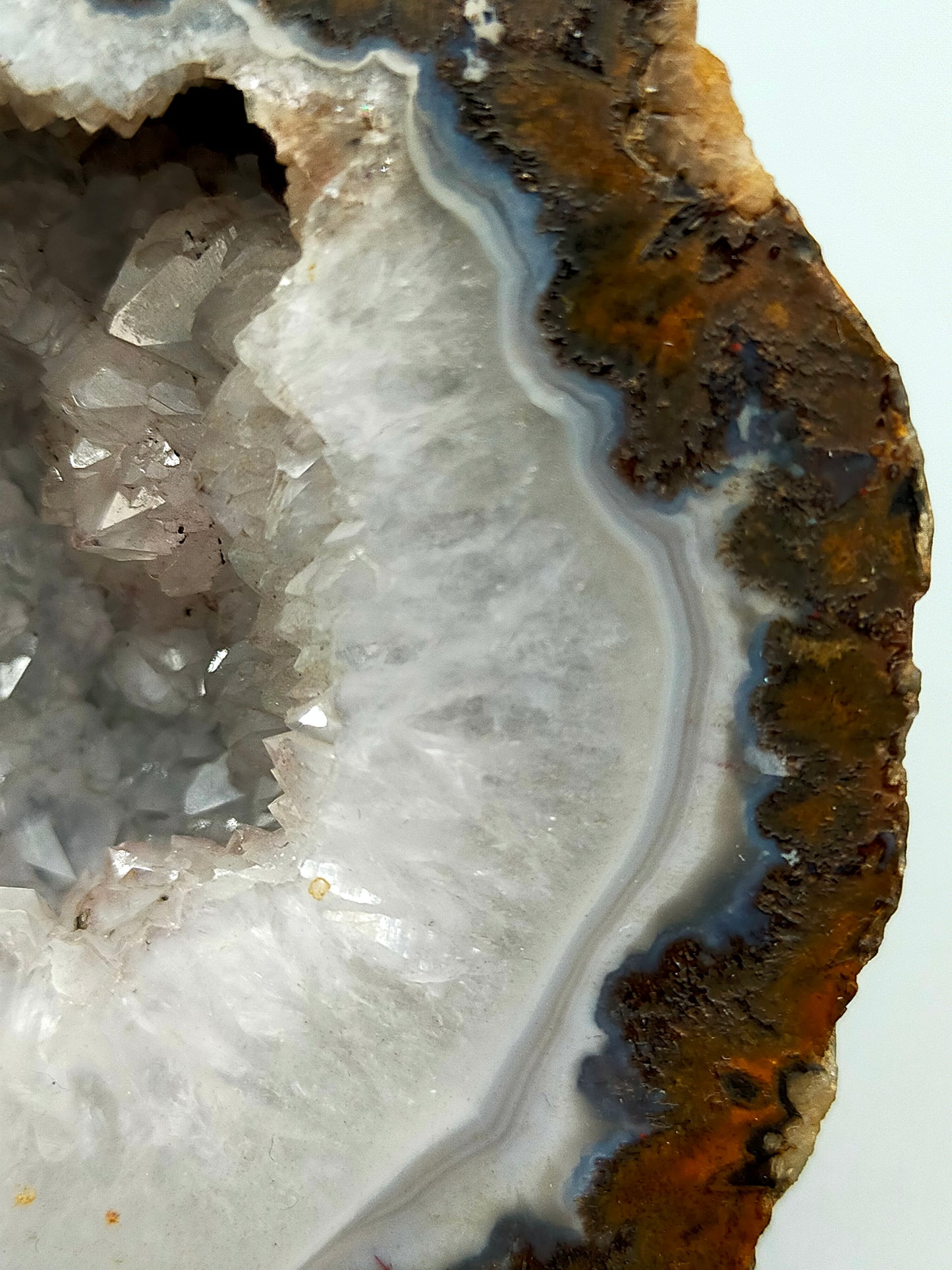 Eindrucksvolle Mineralien Druse – Natürliche Amethyst Geode