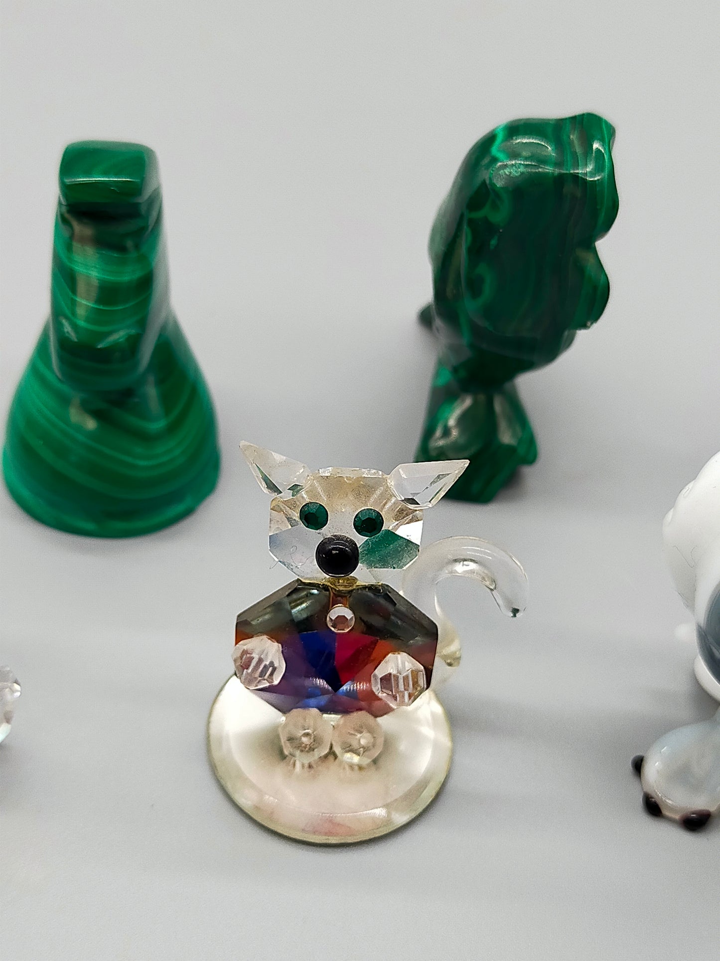 Konvolut Tierfiguren aus Kristall und Malachit 9 teiliges Set