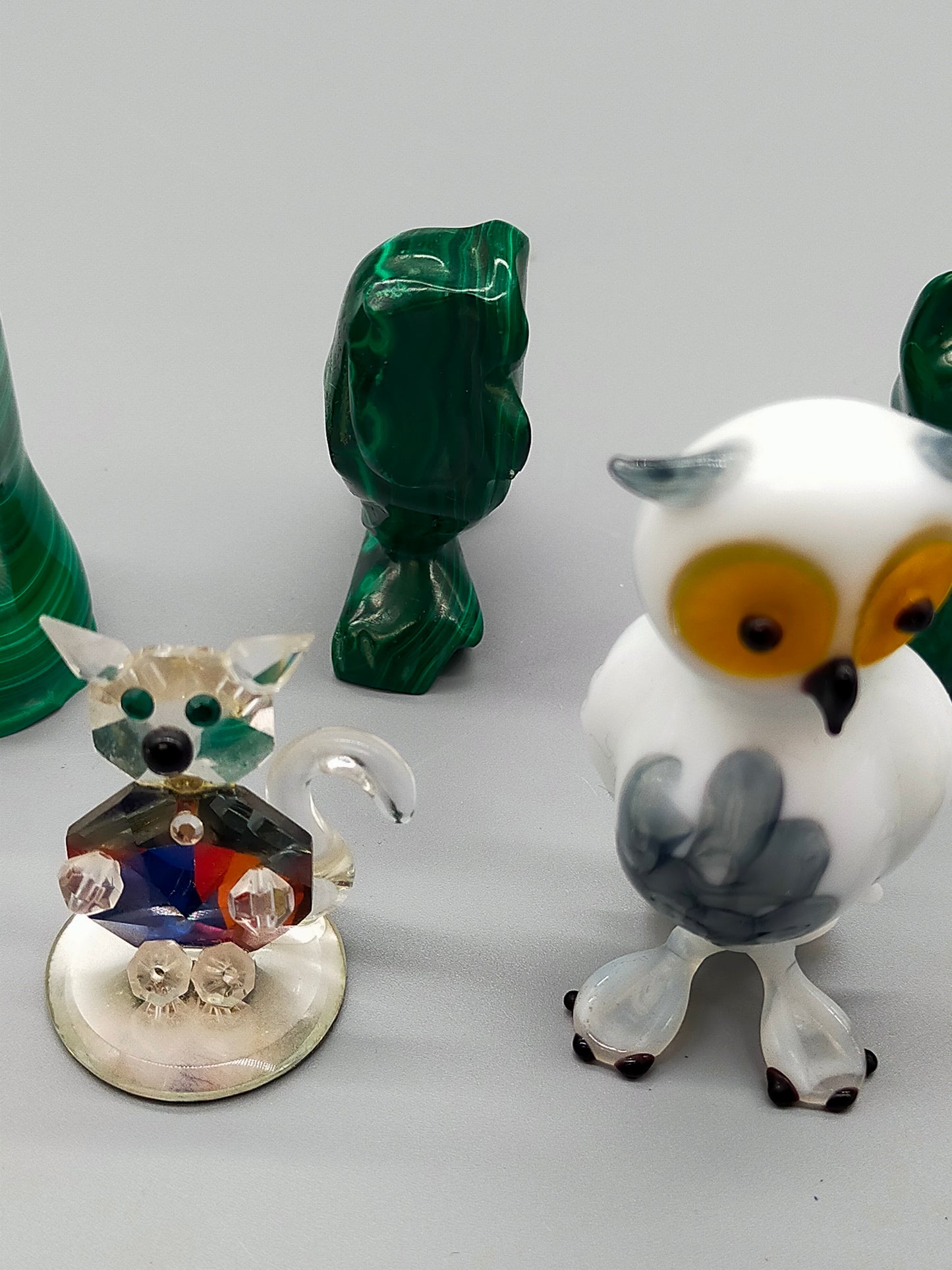 Konvolut Tierfiguren aus Kristall und Malachit 9 teiliges Set