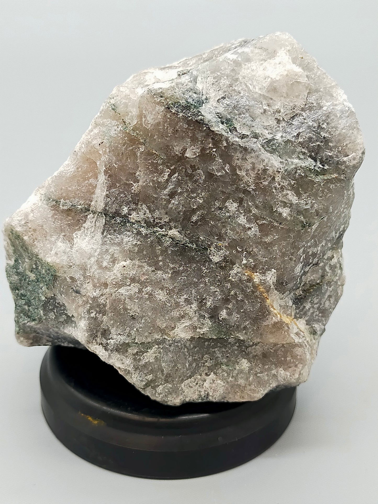 Naturbelassener Quarz Kristall Mineralien Rohstein