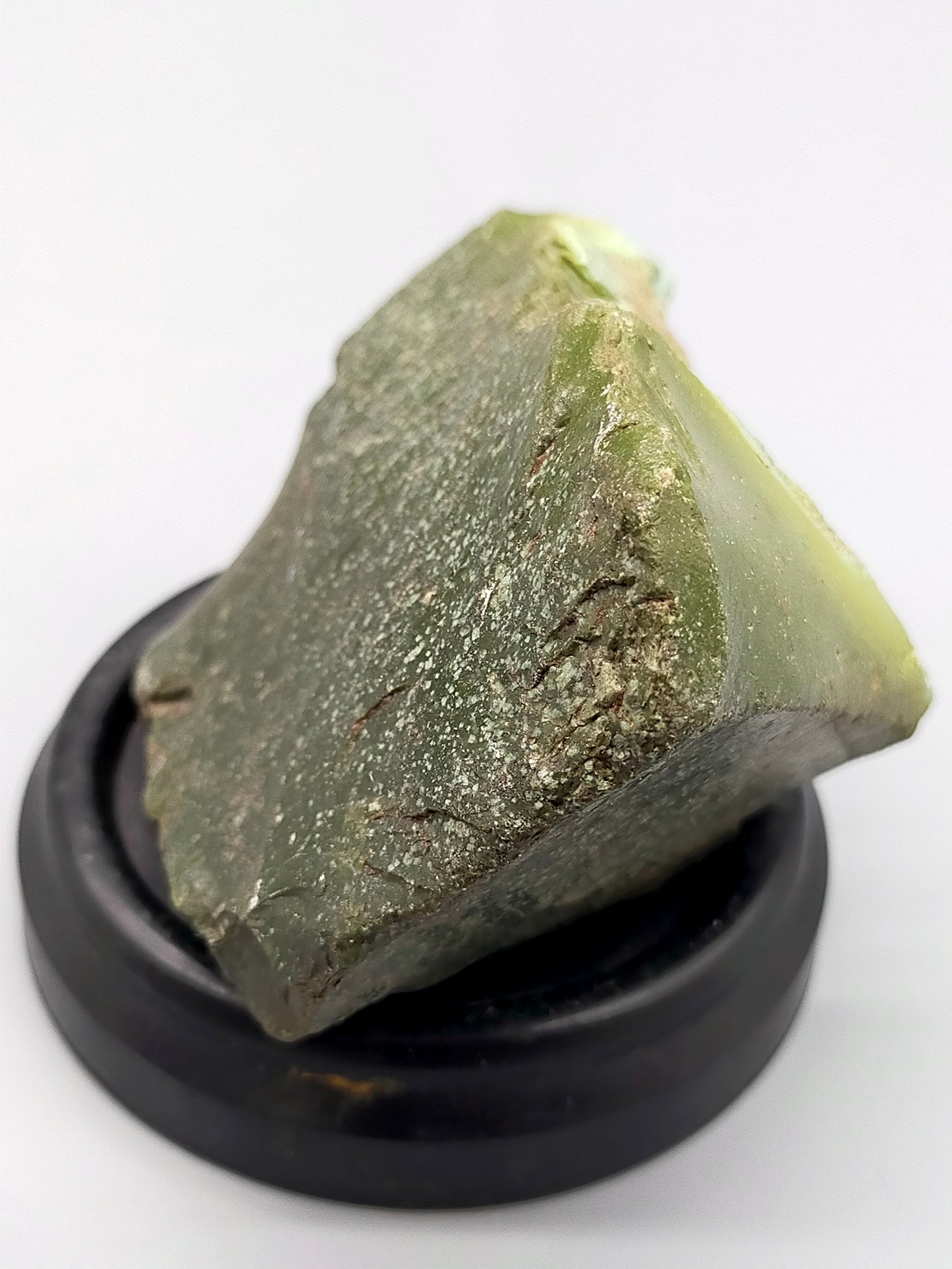 Grüner Schlackenstein Rohstein