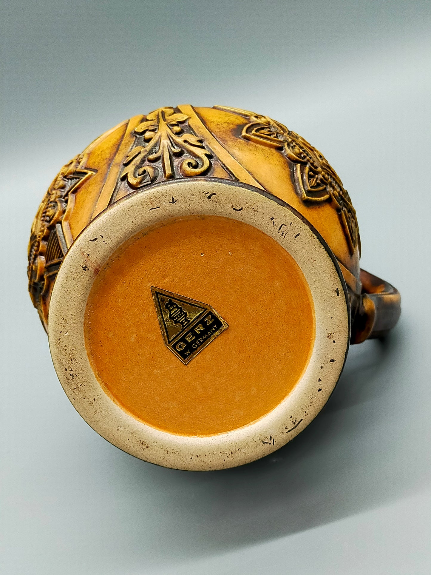 Rustikaler Gerz W. Germany Krug Detailreicher Schenkkrug mit Zinndeckel