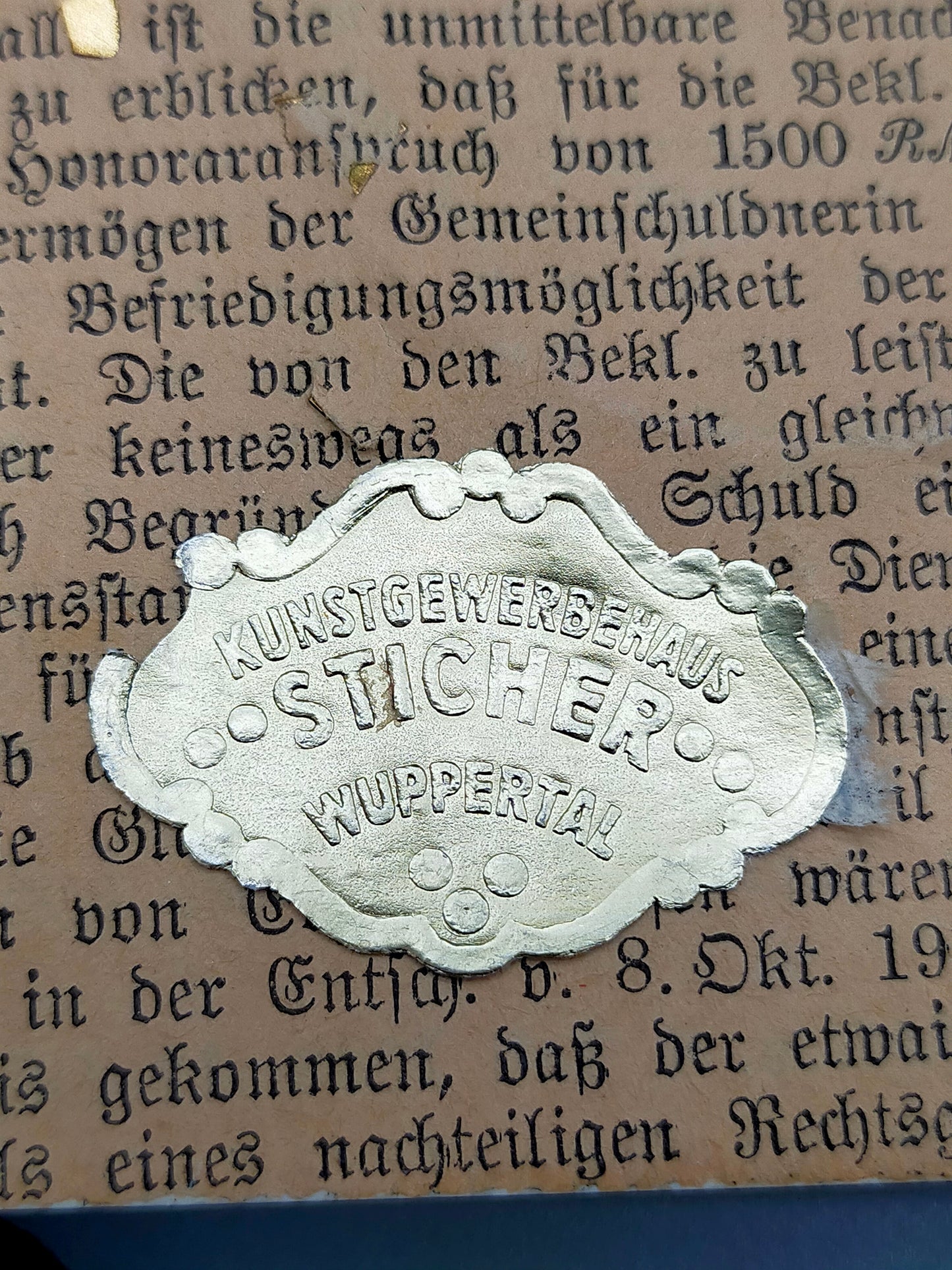 Deutsche Schule Barockes Damenporträt im Prunkrahmen Miniaturgemälde