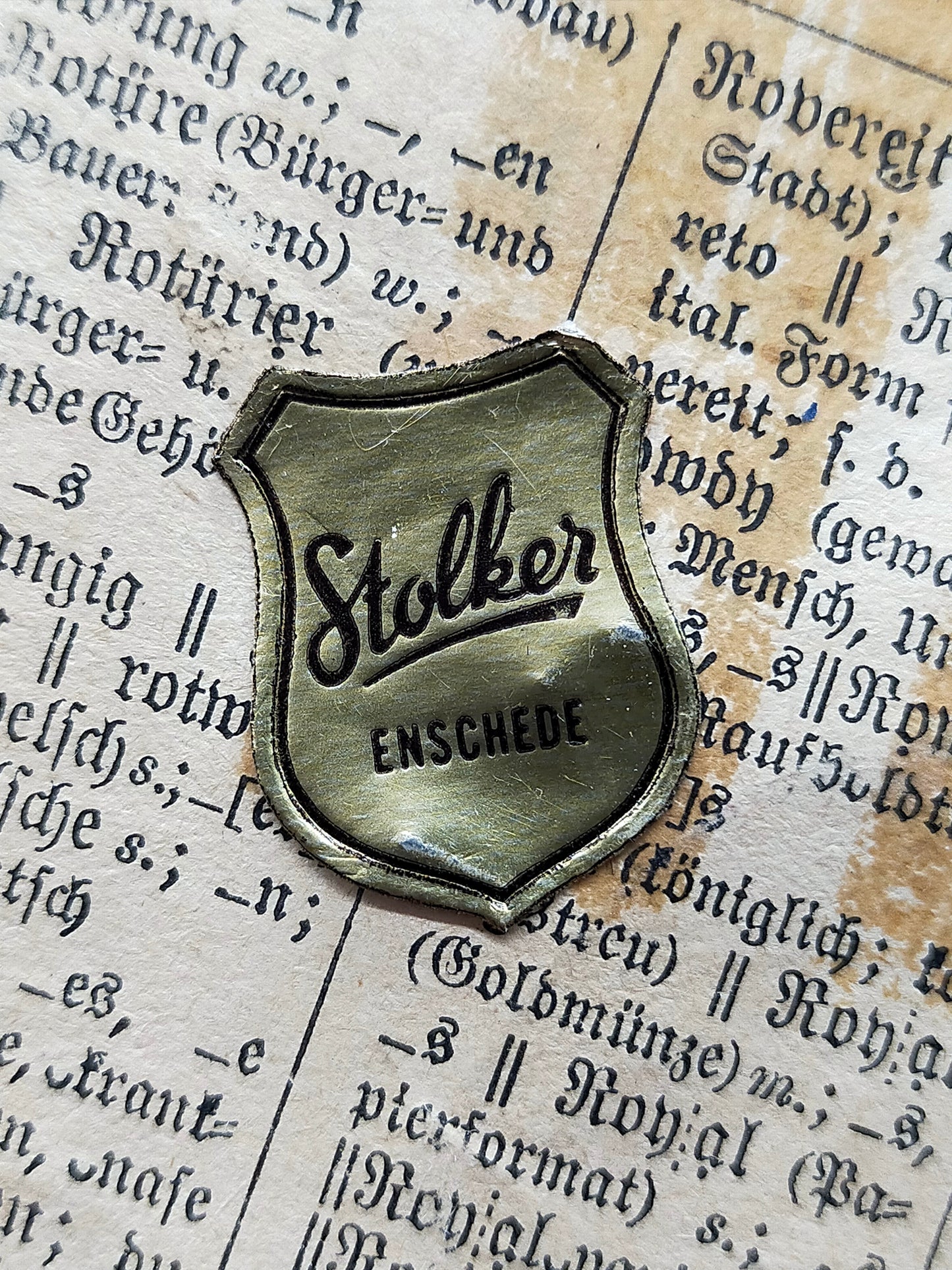 Französische Schule (XIX) Edles Damenportrait im Rahmen Miniatur