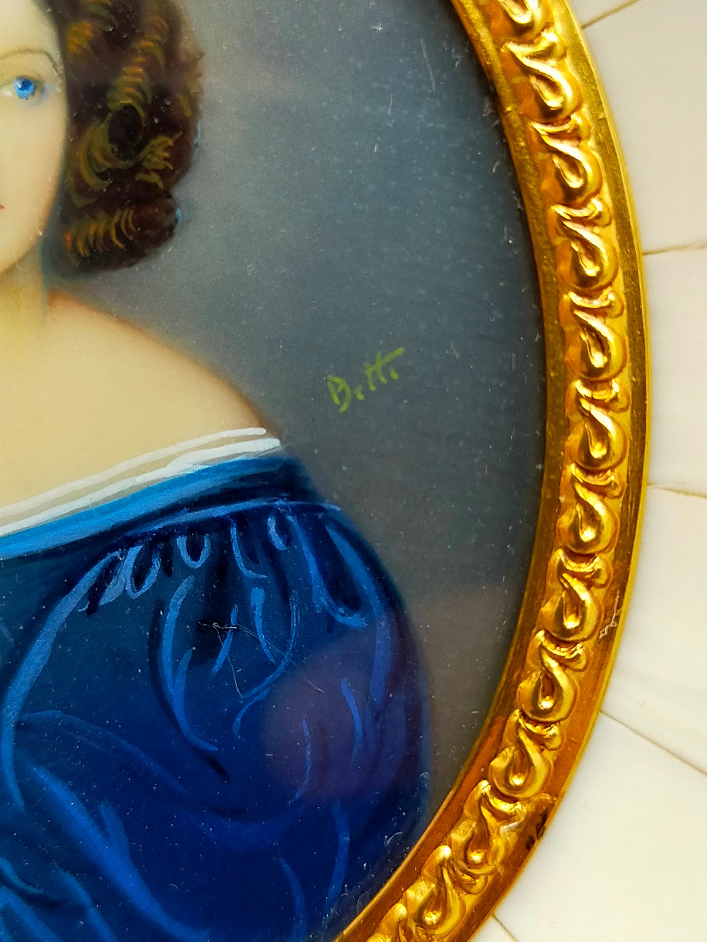 Klassische Porträt Miniature Anna Kaula im blauen Kleid