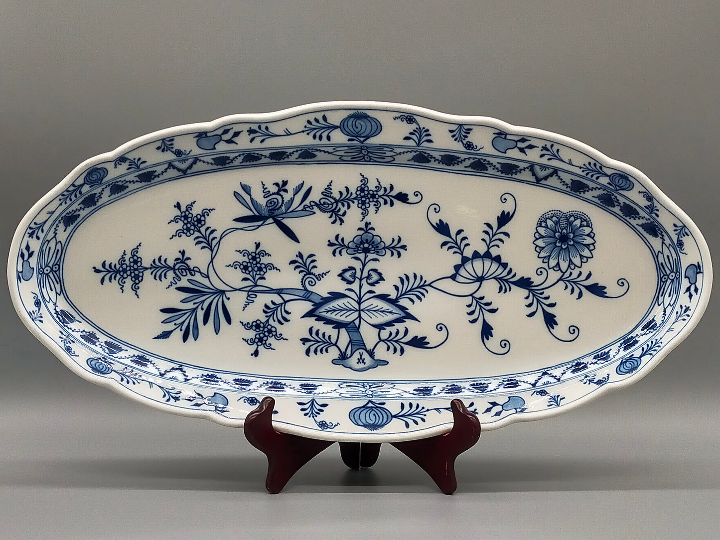 Edle Meissen Zwiebelmuster Servierplatte – Große ovale Porzellanplatte