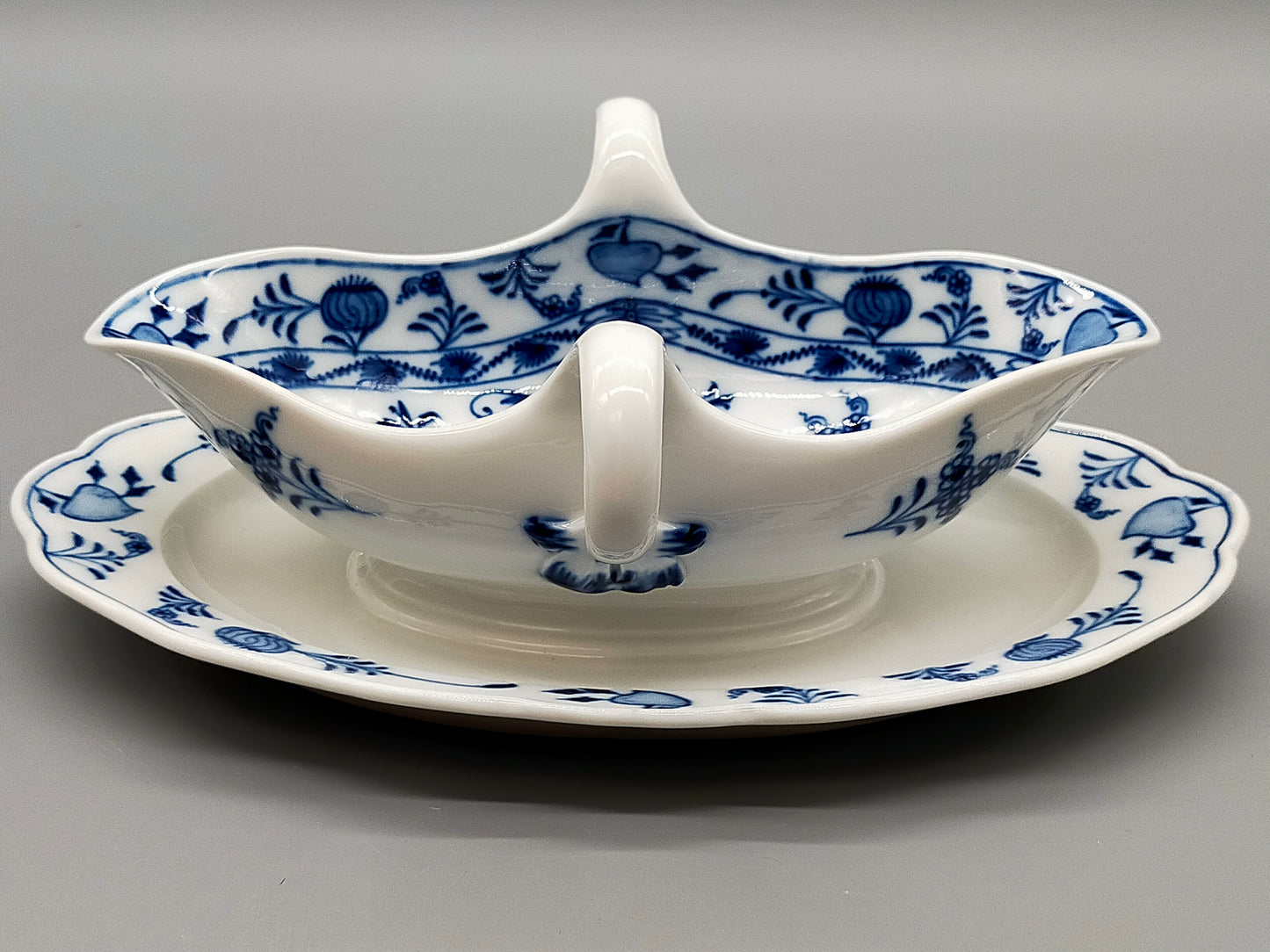 Meissen Sauciere Zwiebelmuster Klassische Eleganz aus Porzellan