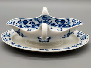 Eleganz Meissen Sauciere Zwiebelmuster aus Porzellan