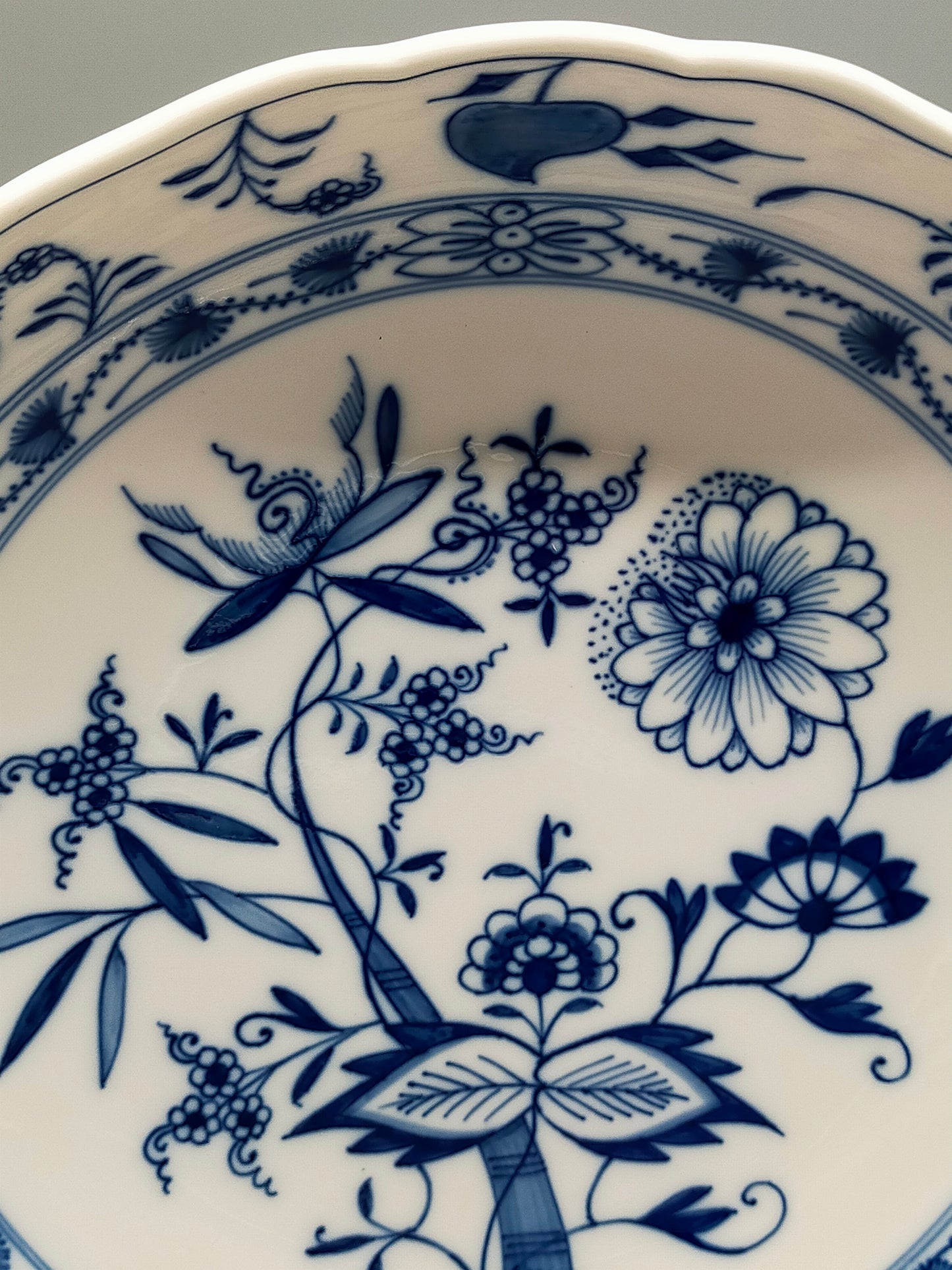 Original Meissen Zwiebelmuster Teller