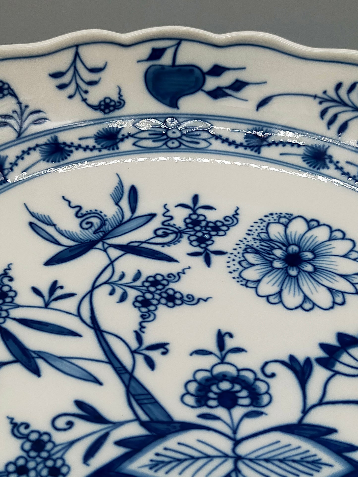Original Meissen Zwiebelmuster Teller