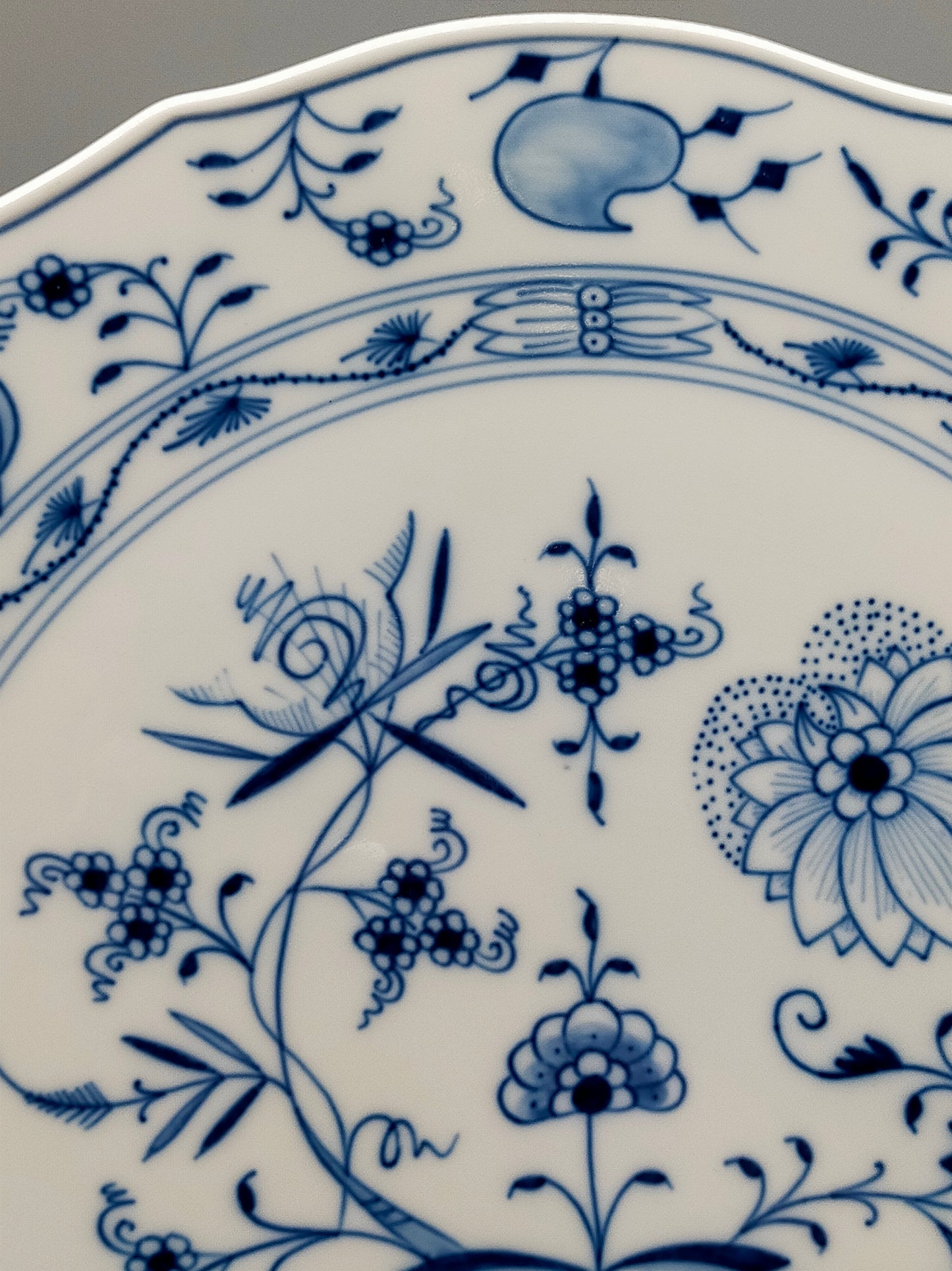 Meissen Zwiebelmuster Teller Klassisches Porzellan Kunsthandwerk