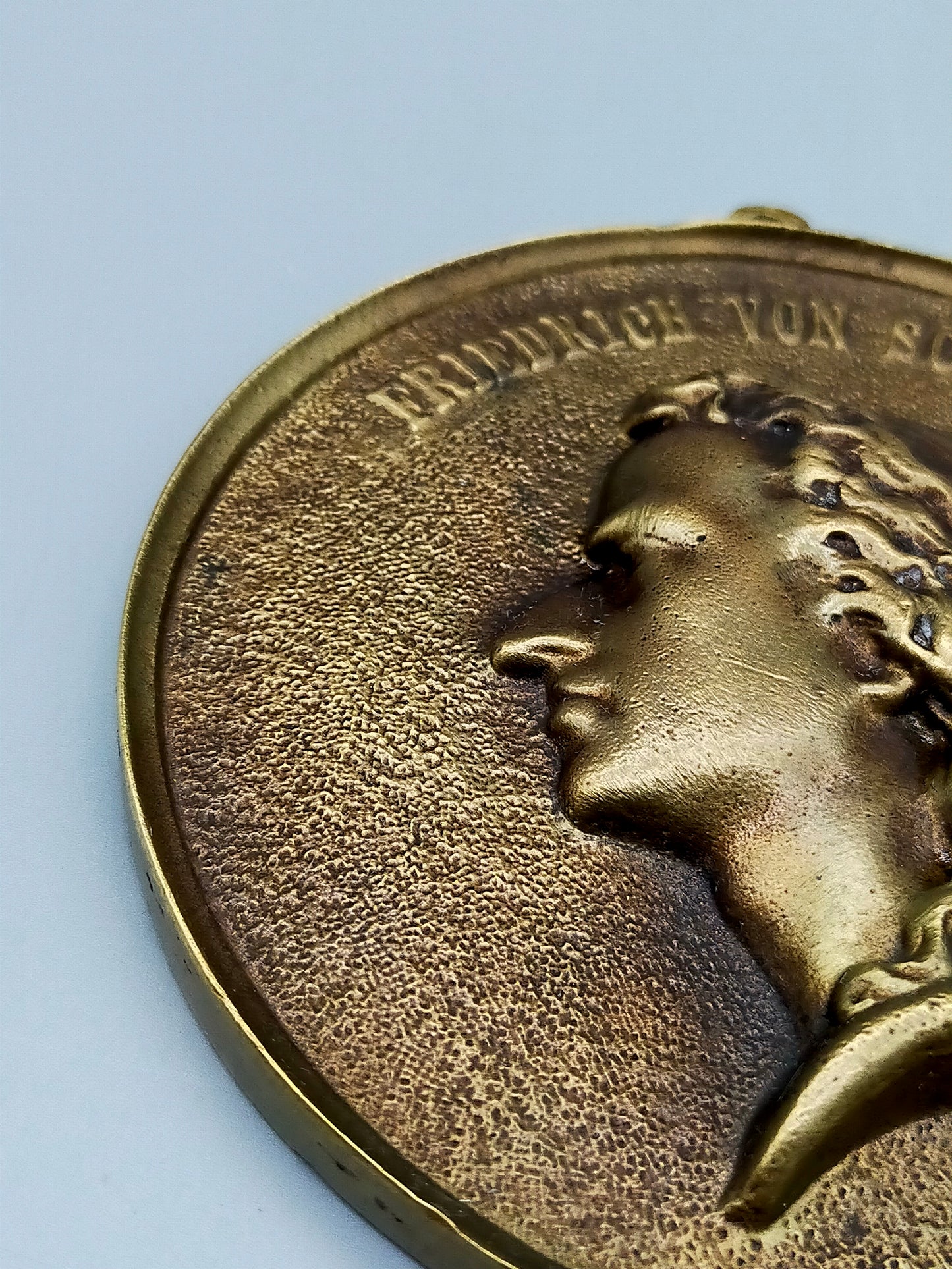 Antike Friedrich von Schiller Wandplakette aus Bronze