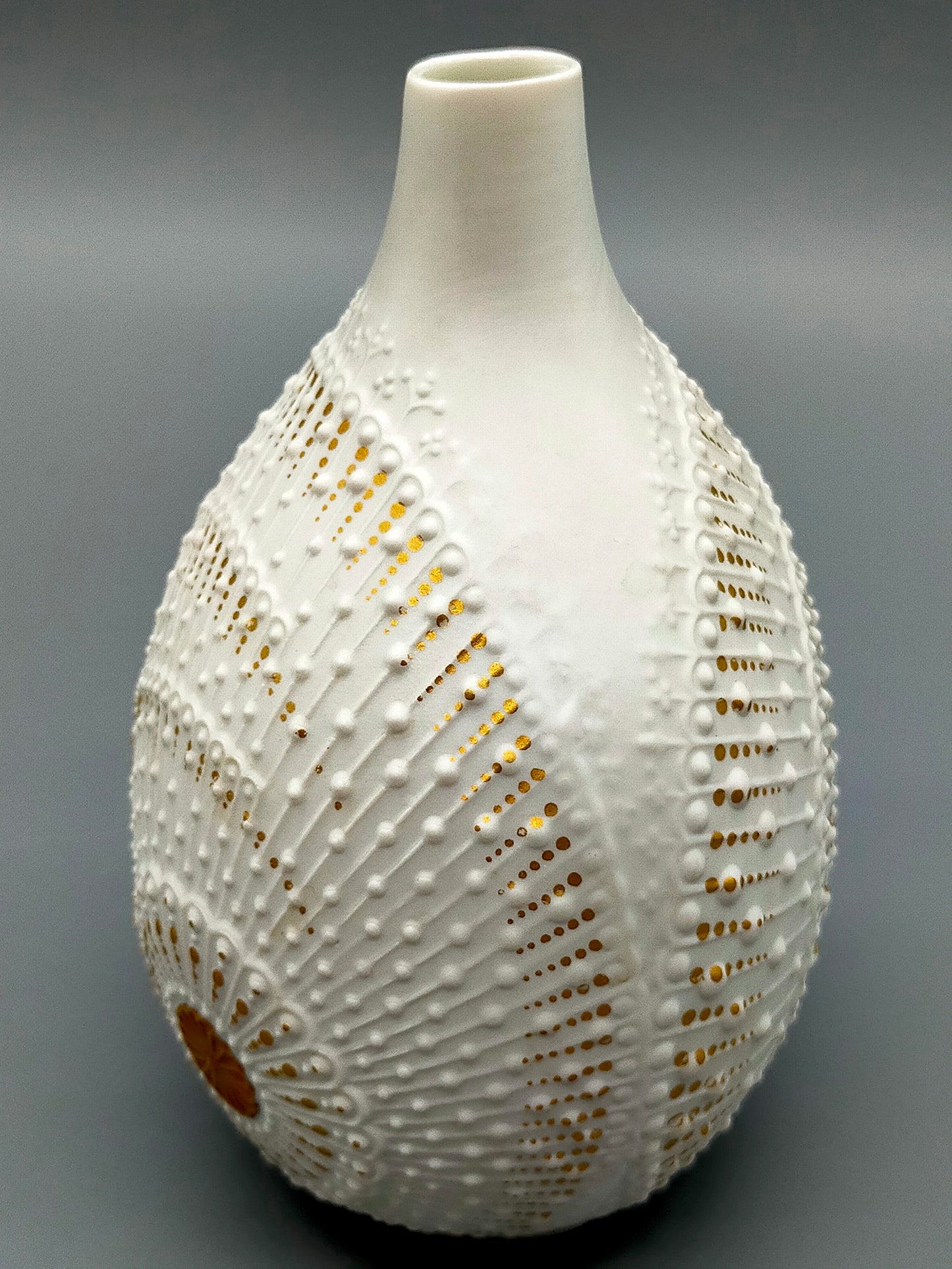 Kaiser Porzellan Vase Fidibus Weiß Gold Elegantes Relief Design