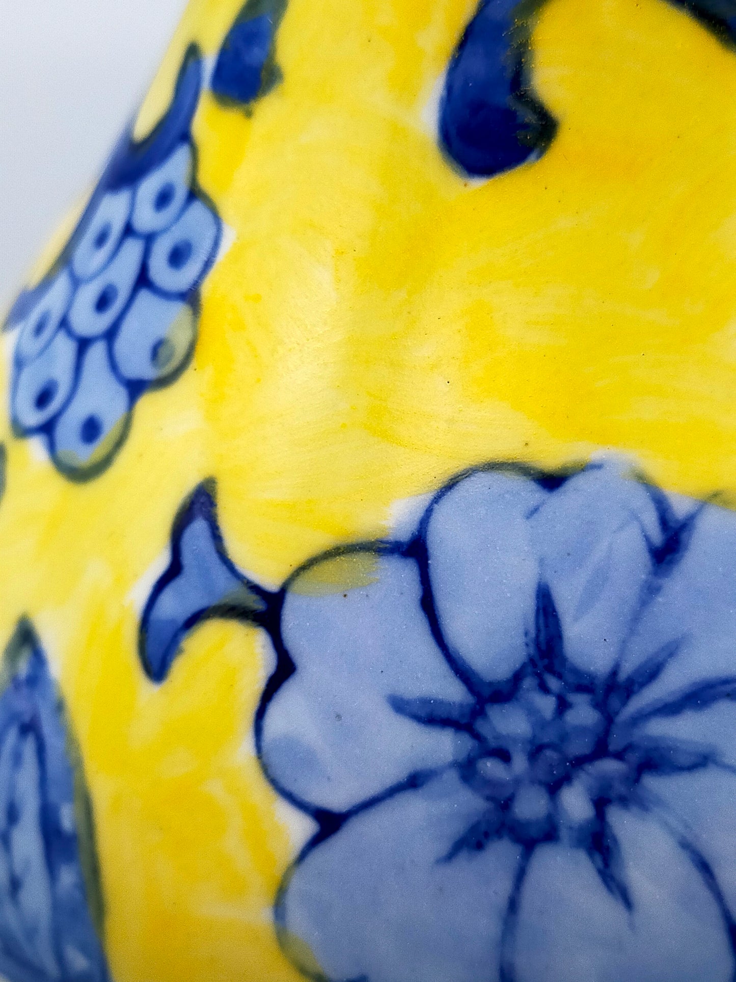 Klassische Keramik Vase in Gelb & Blau Florales Asiatisches Design