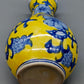 Klassische Keramik Vase in Gelb & Blau Florales Asiatisches Design