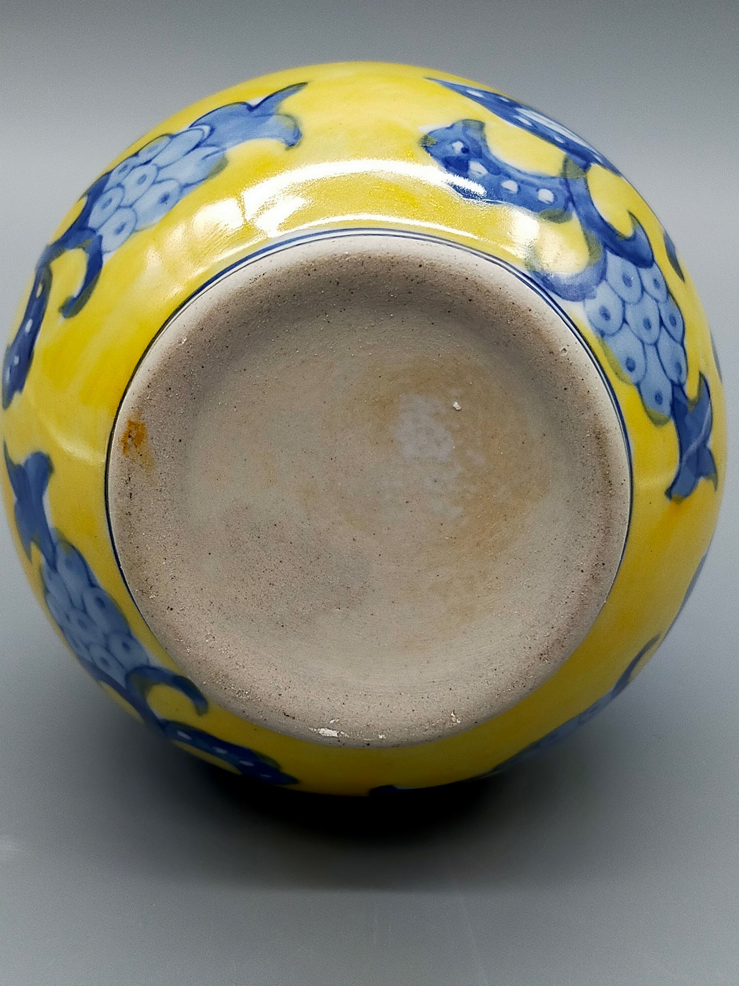 Klassische Keramik Vase in Gelb & Blau Florales Asiatisches Design