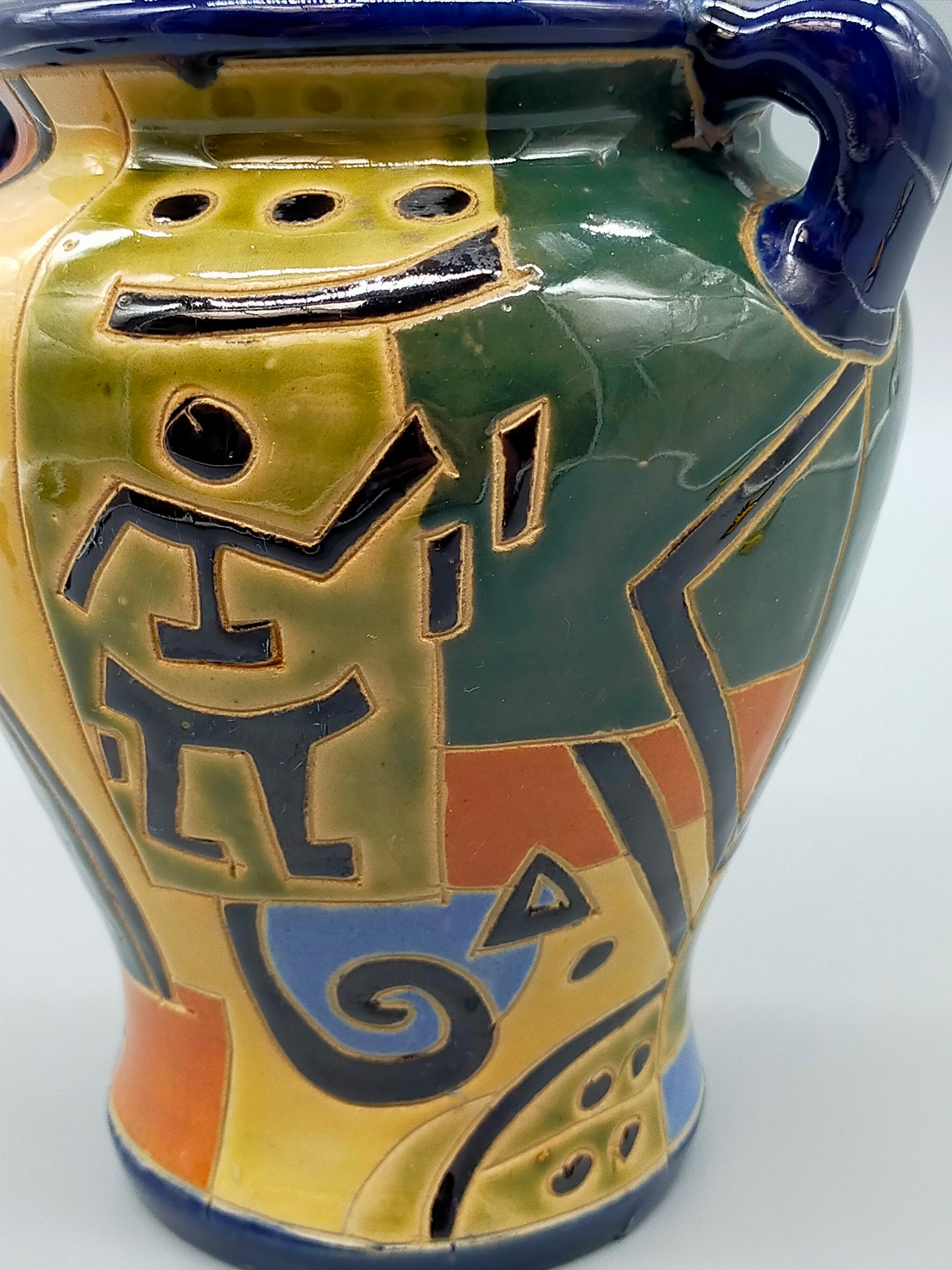 Bunte Keramik Vase mit Henkeln Abstraktes Design im Picasso-Stil