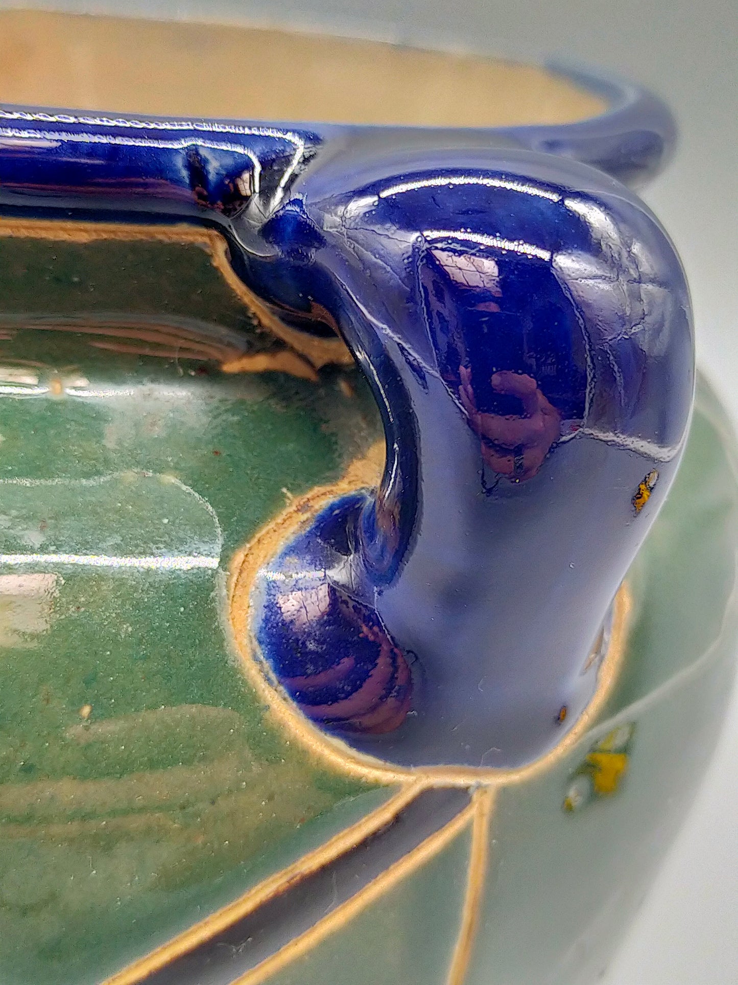 Bunte Keramik Vase mit Henkeln Abstraktes Design im Picasso-Stil