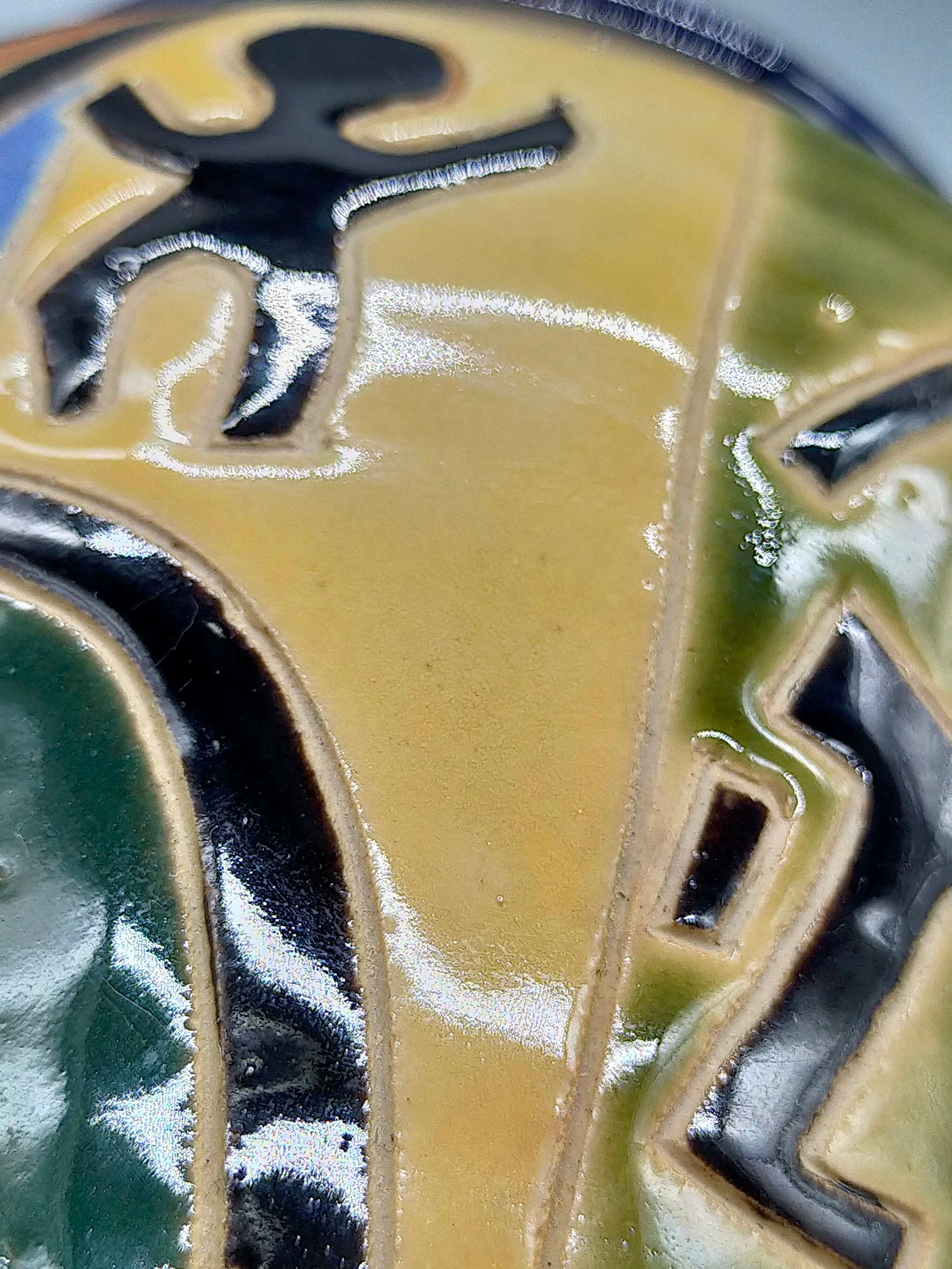 Bunte Keramik Vase mit Henkeln Abstraktes Design im Picasso-Stil