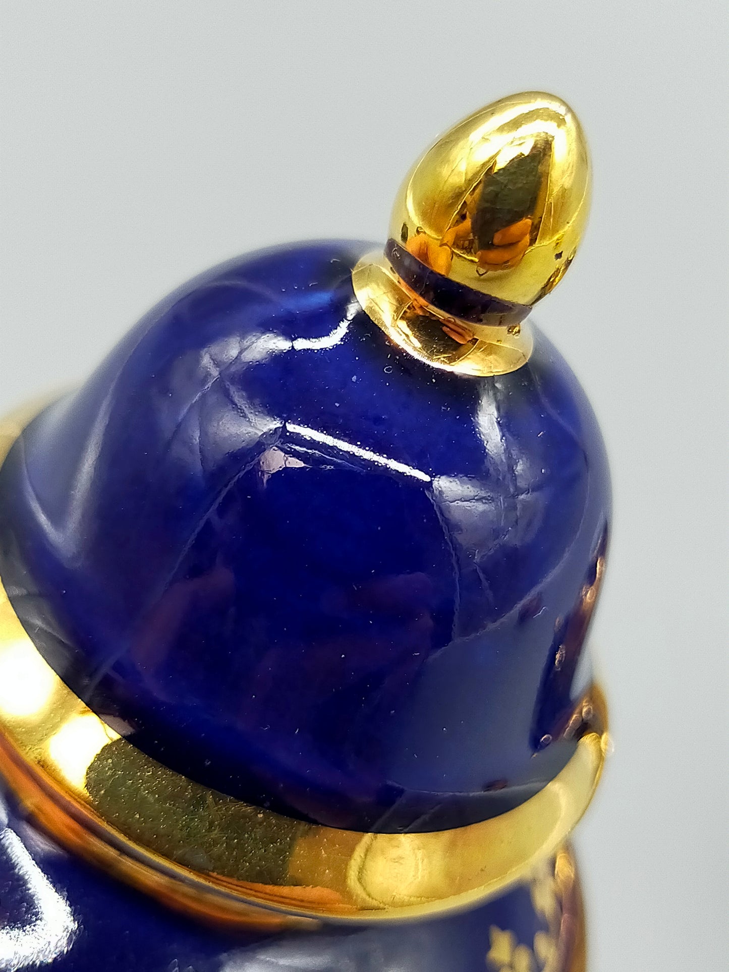 Royal KPM Porcellan Bavaria Deckelvasen Echt Cobalt mit Golddekor