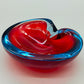 Murano Sommerso Glas Aschenbecher – Vintage Design in Rot und Blau