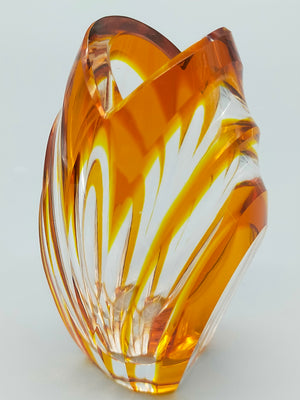 Böhmische Chribska Kunstglas Vase Design in Bernstein-Gelb