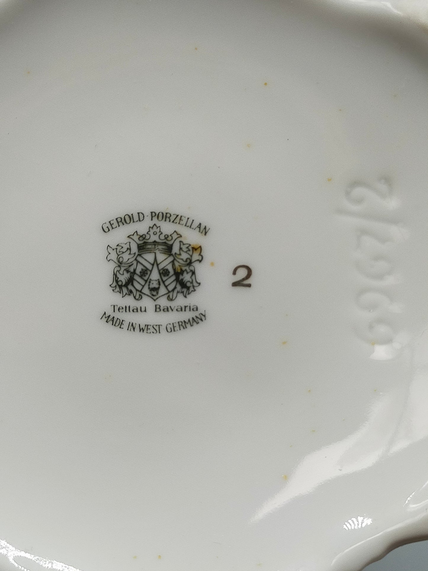 Eleganter Gerold Porzellan Krug Florales Dekor mit Goldrand