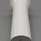 Elegante Kaiser Porzellan Vase Weißes Reliefdesign mit Wellenrand