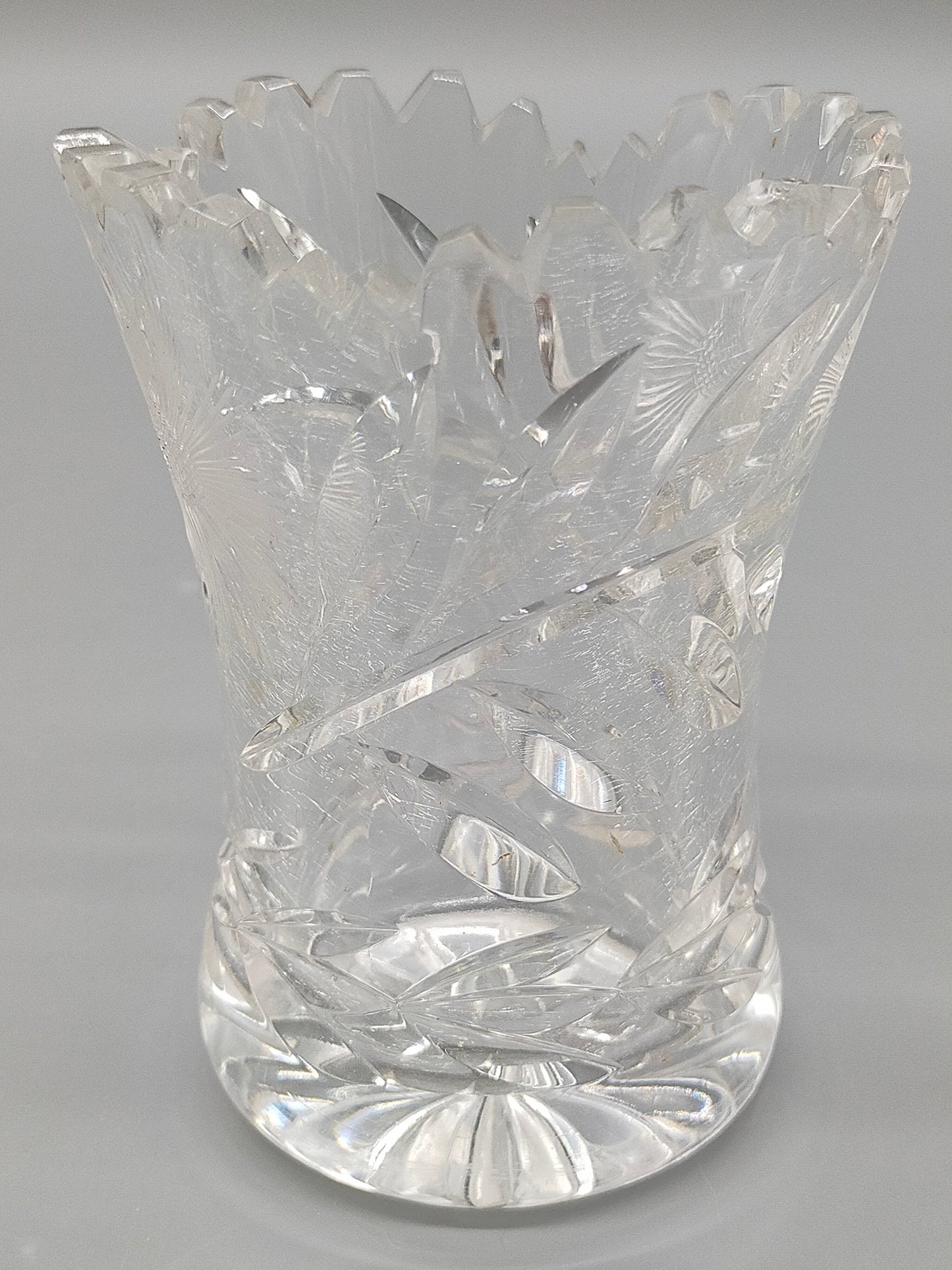 Edle Kristallglas Vase Traditionelles Schliffdekor