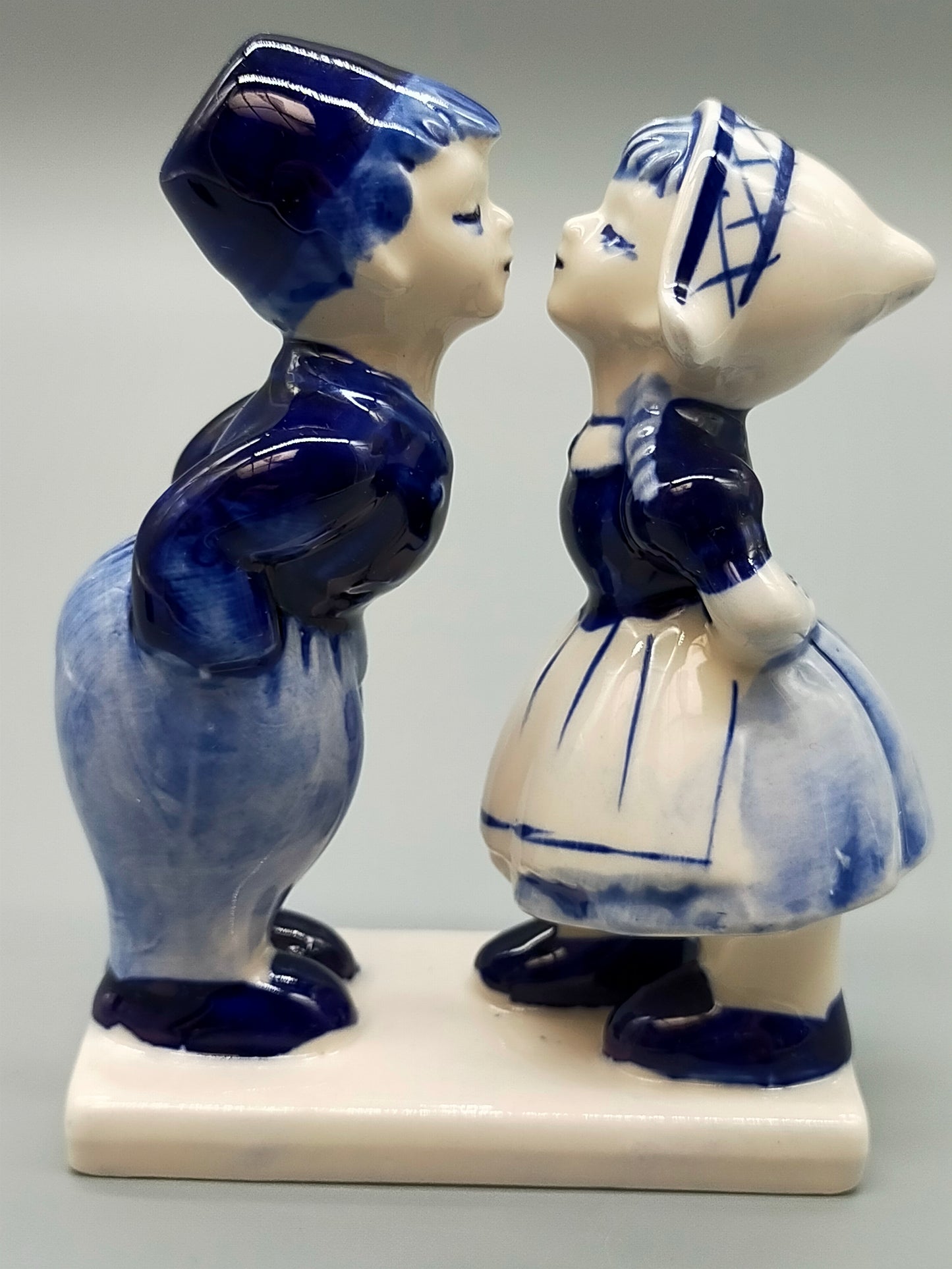 Delft Blauw Porzellanfigur Küssendes Paar Holland Stil
