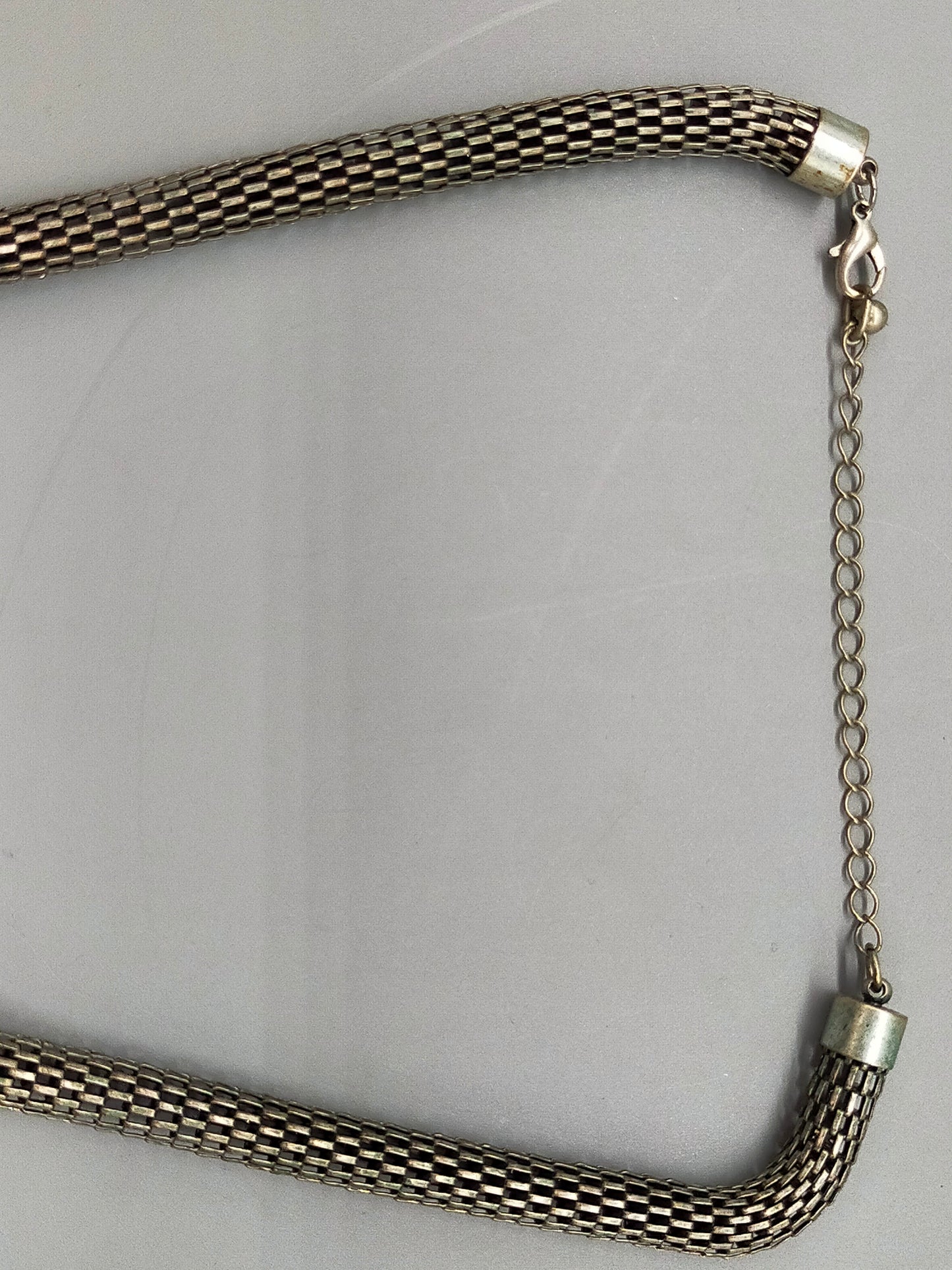 Auffällige Statement Kette Modischer Ethno Stil mit Zebra Muster