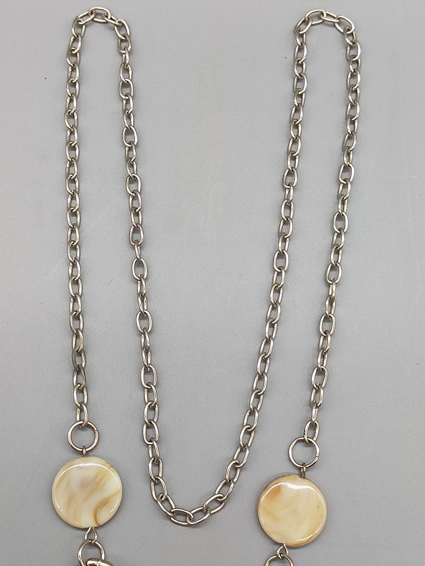 Elegante Damen Kette mit Herzanhänger und Quaste