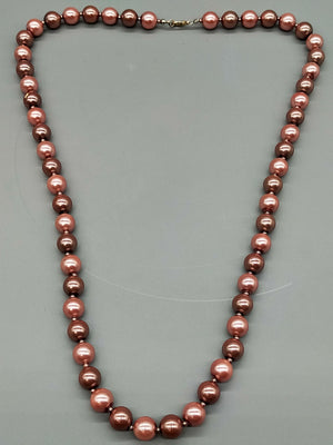Edle Perlen Kette in Rosé und Braun