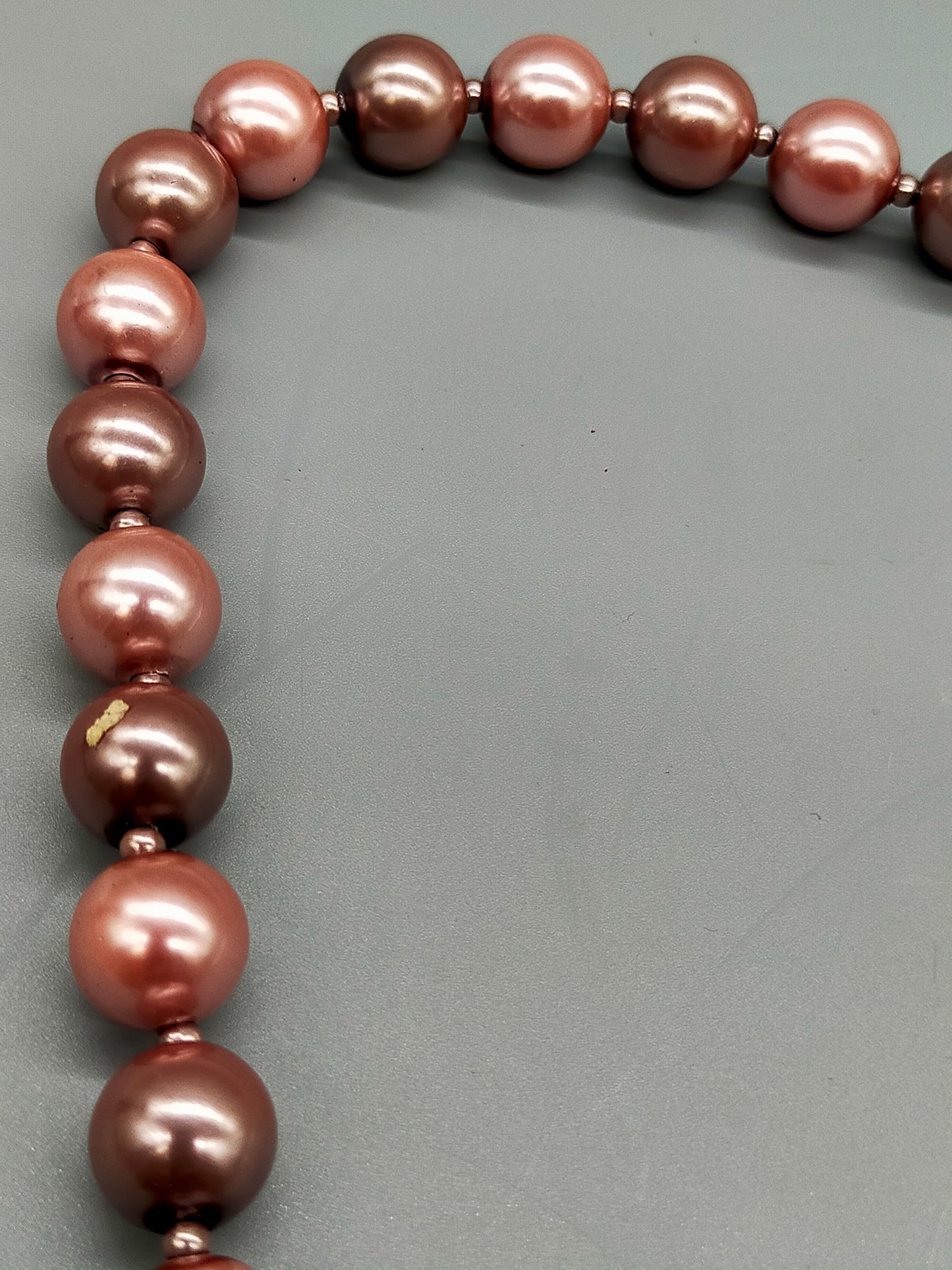 Edle Perlen Kette in Rosé und Braun