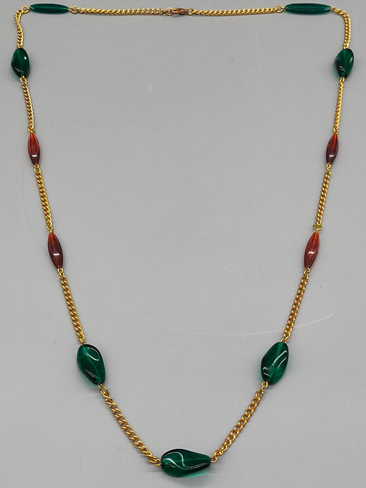 Elegante Damen Kette mit grünen und braunen Elementen