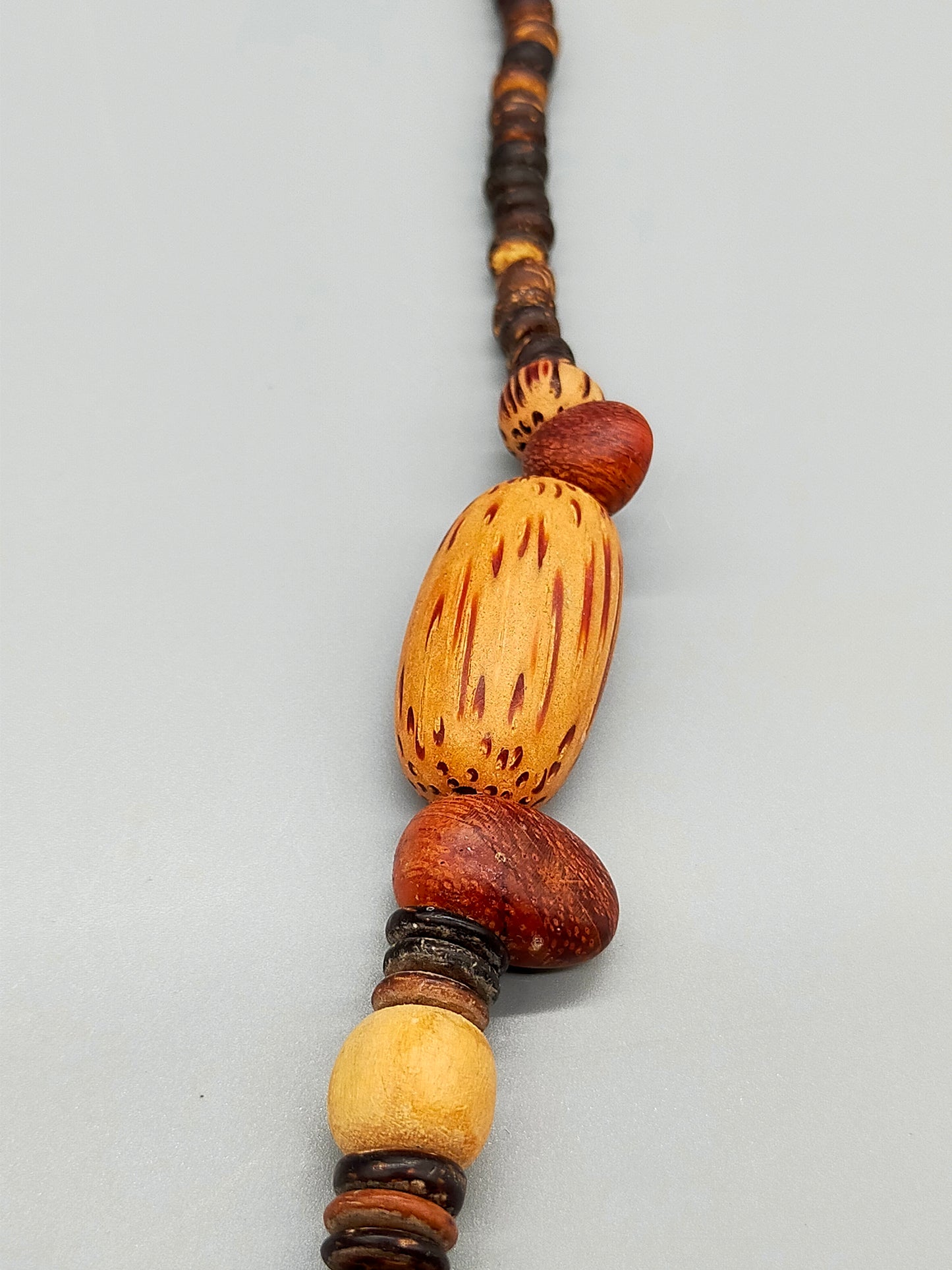 Rustikale Holz Kette Natürliche Holzperlen im Boho-Stil