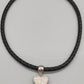 Moderne Damen Kette mit strassbesetztem Herzanhänger