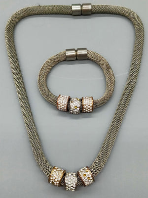 Exklusives Modeschmuck Set Kette und Armband Funkelndes Design