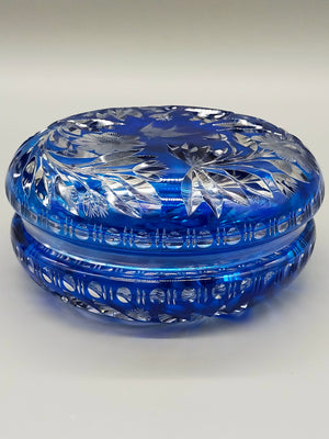 Edle Bleikristall Dose mit Deckel Blau Elegante Bonboniere mit Blumenschliff