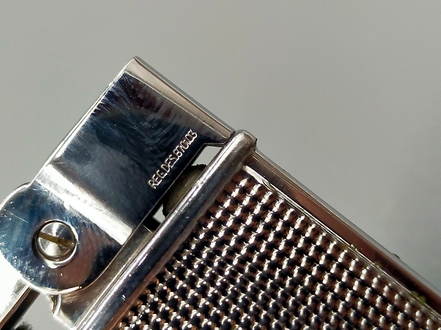 Vintage Ronson Cadet Benzinfeuerzeug mit Originalbox