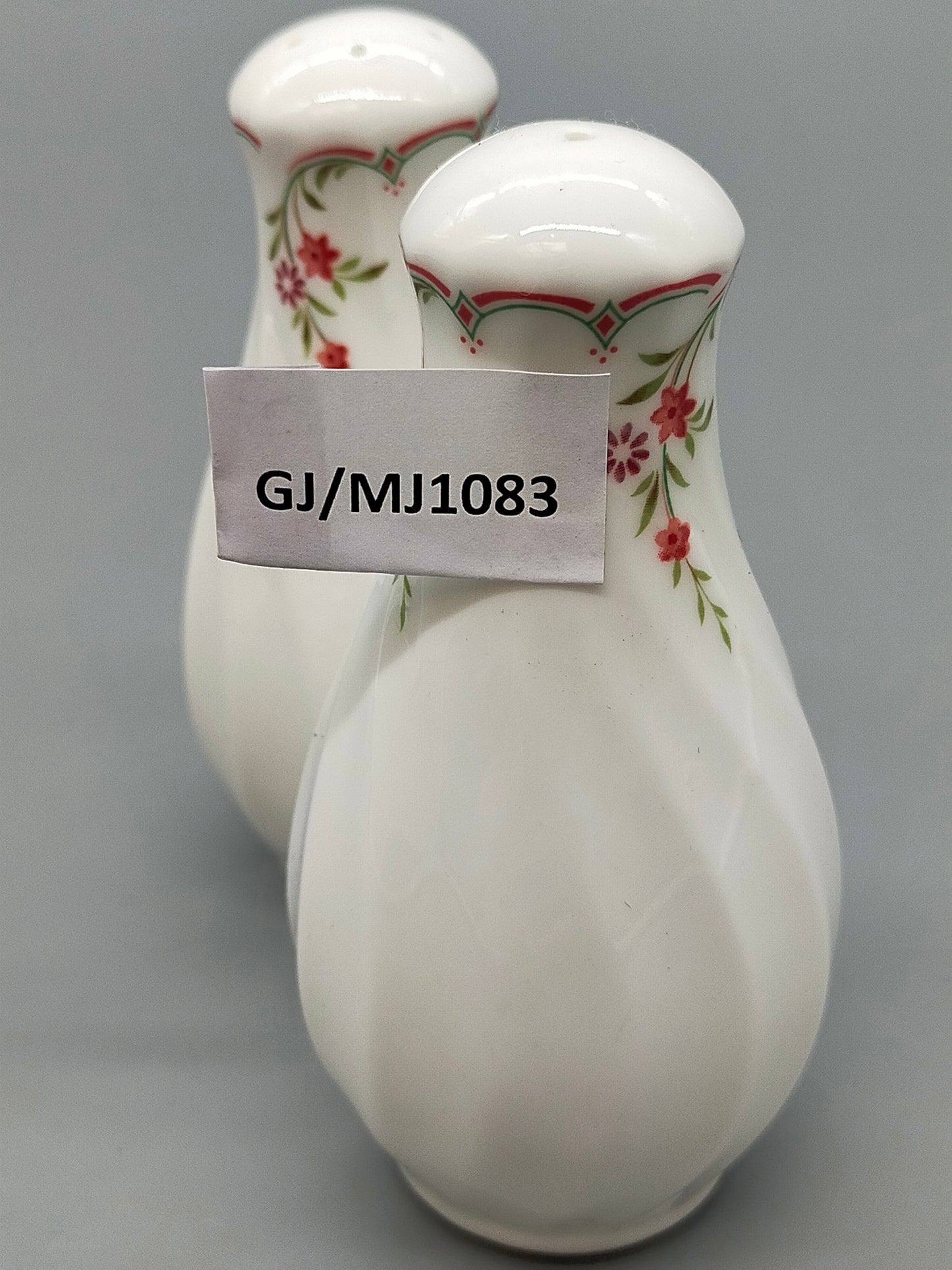 Klassisches Wedgwood Salz & Pfeffer Streuer Set Elegante Porzellan