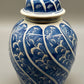Klassische Asiatische Deckelvase Blau Weißes Porzellan mit Blumen Muster