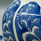 Klassische Asiatische Deckelvase Blau Weißes Porzellan mit Blumen Muster